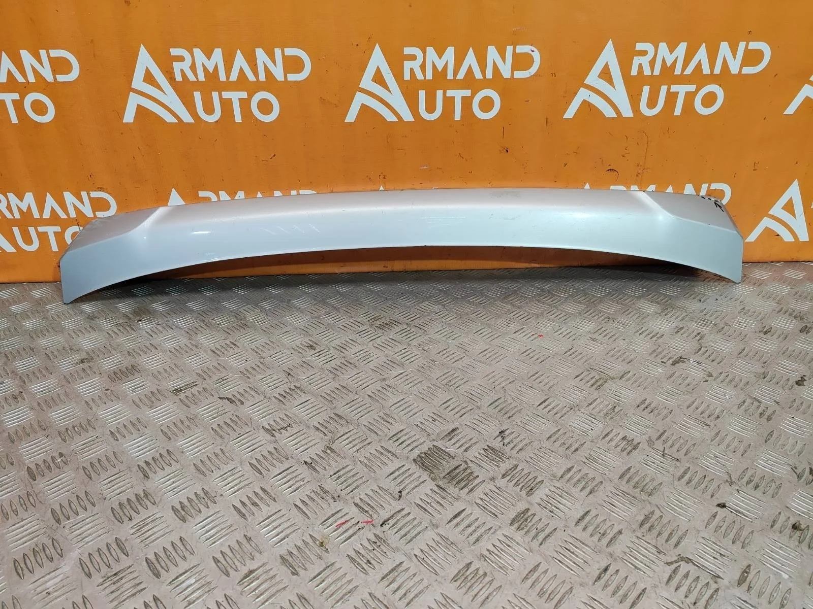 Накладка бампера нижняя Mitsubishi Outlander 2015-2018 3