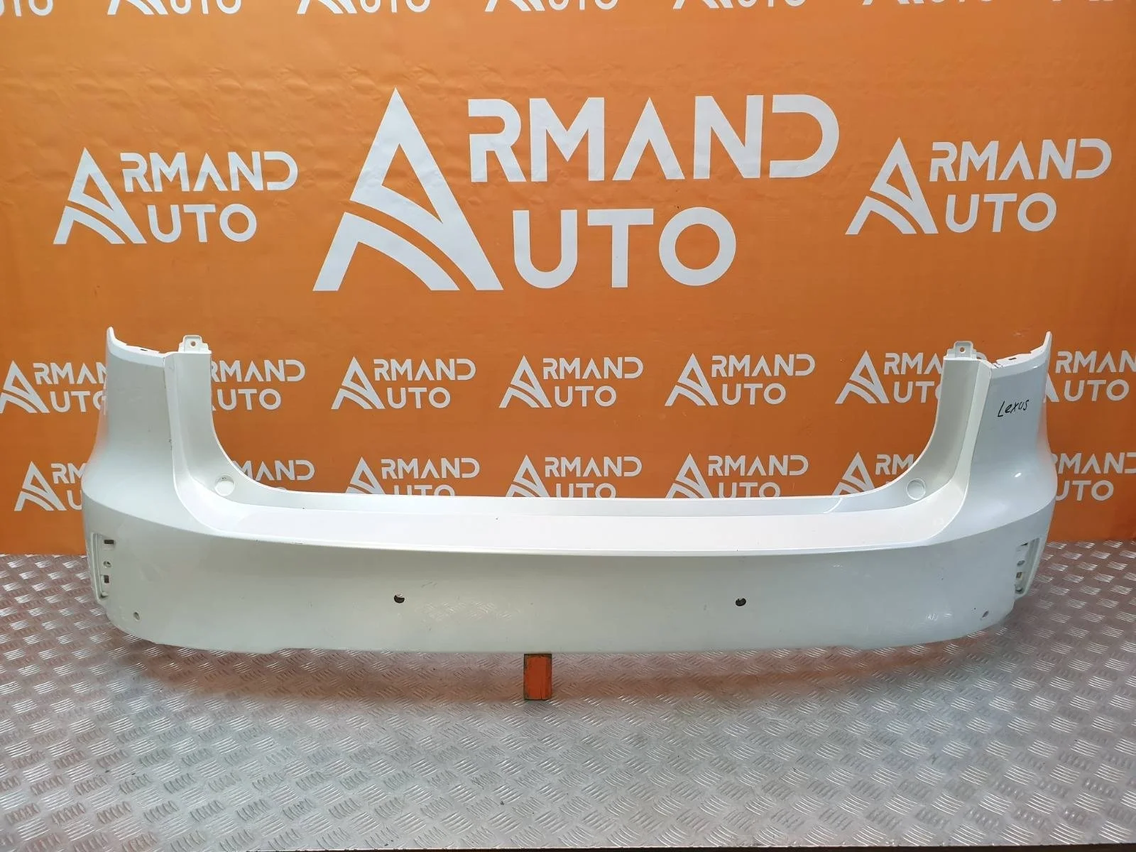 Бампер Lexus RX 2015-2019 4