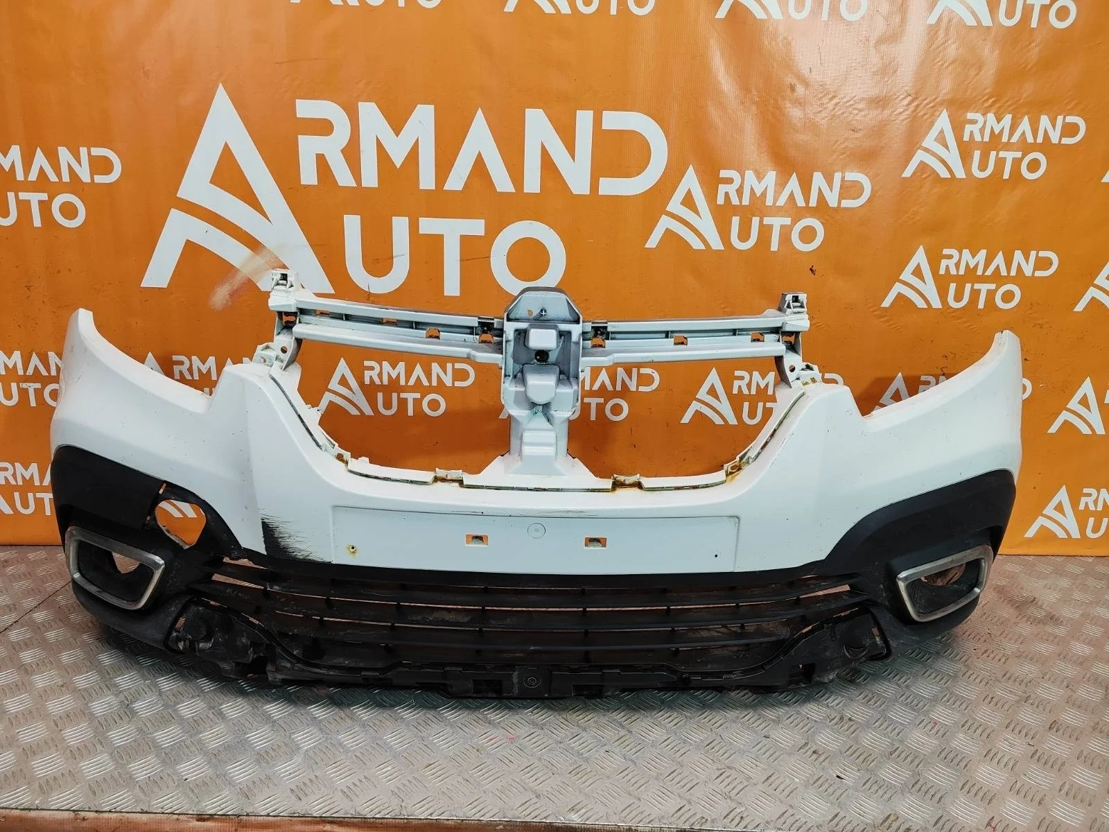 Бампер Renault Sandero 2018-2022