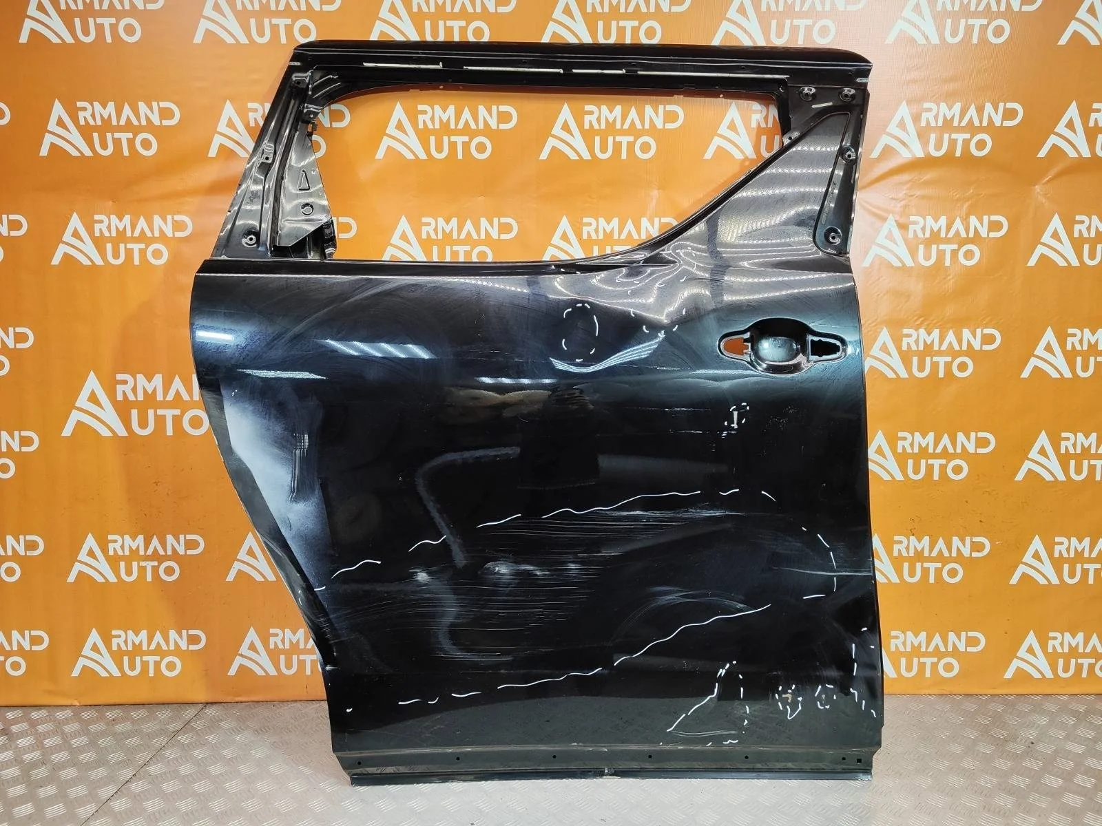 Дверь Toyota Alphard 2015-нв 3