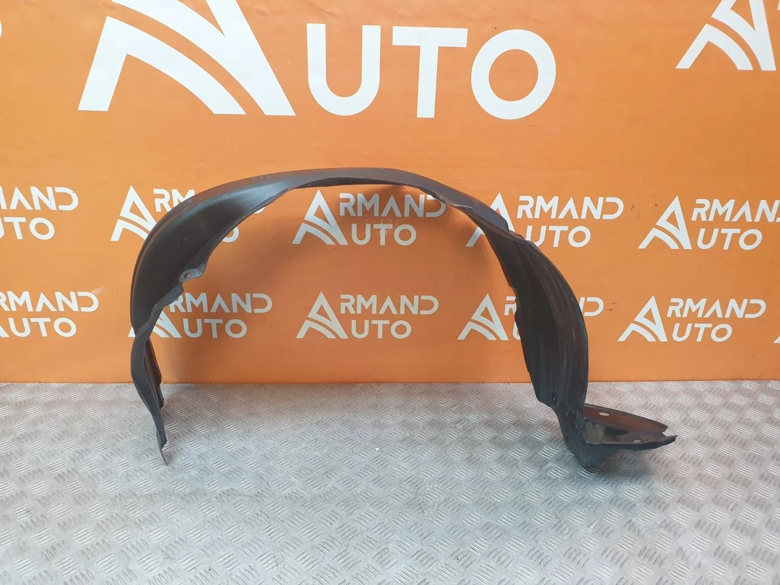 Подкрылок Toyota Land Cruiser Prado 2017-нв 150