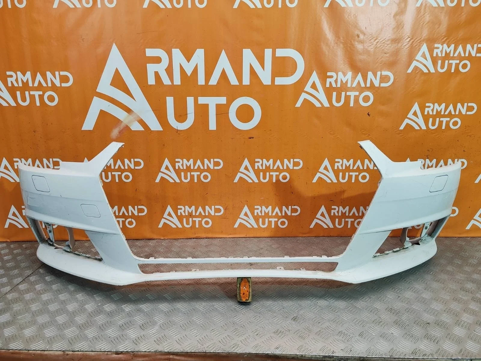 Бампер Audi A4 2015-2019 B9