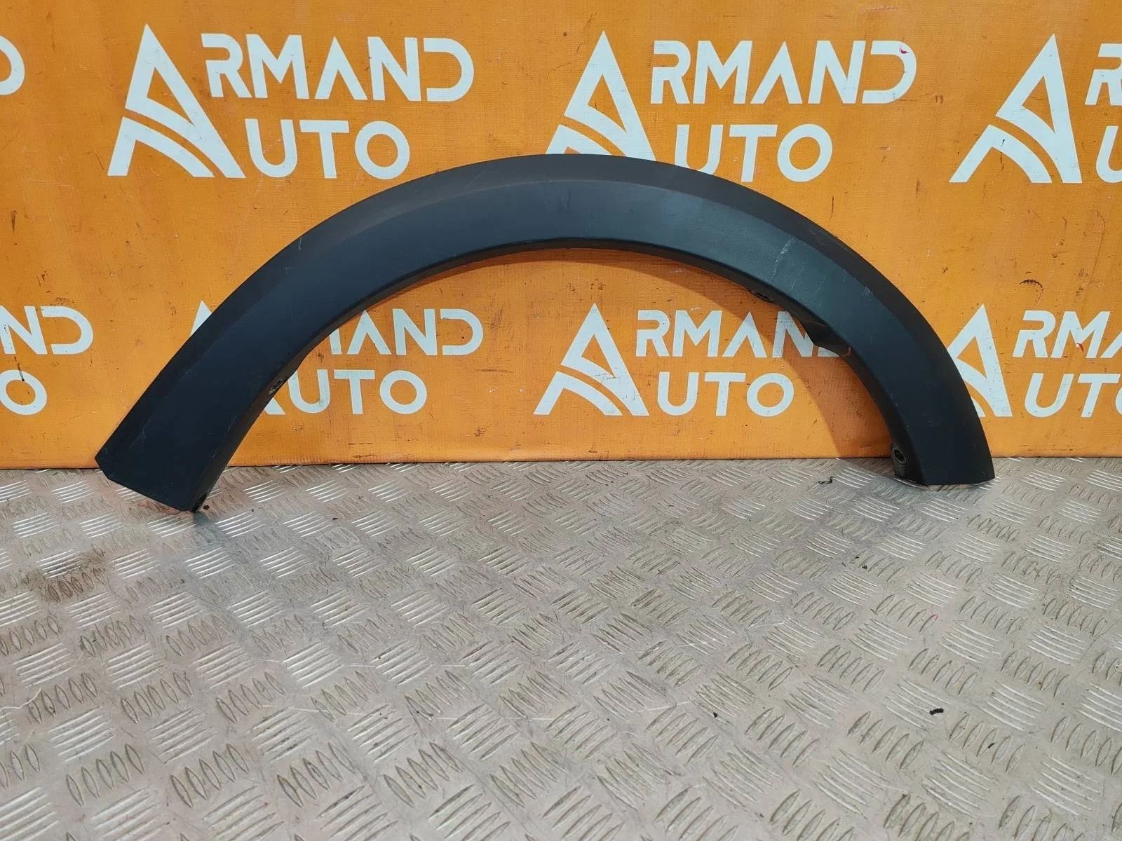 Расширитель крыла Renault Sandero 2013-2019