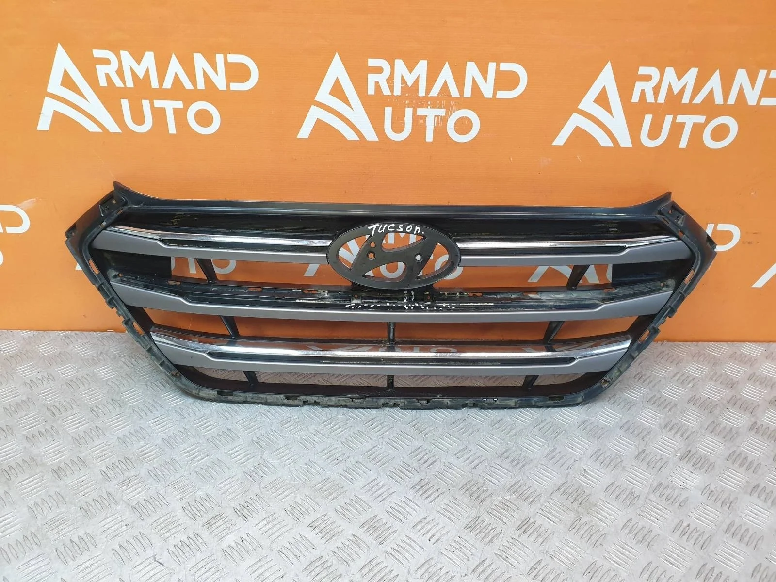 Решетка радиатора Hyundai Tucson 2015-2018 3