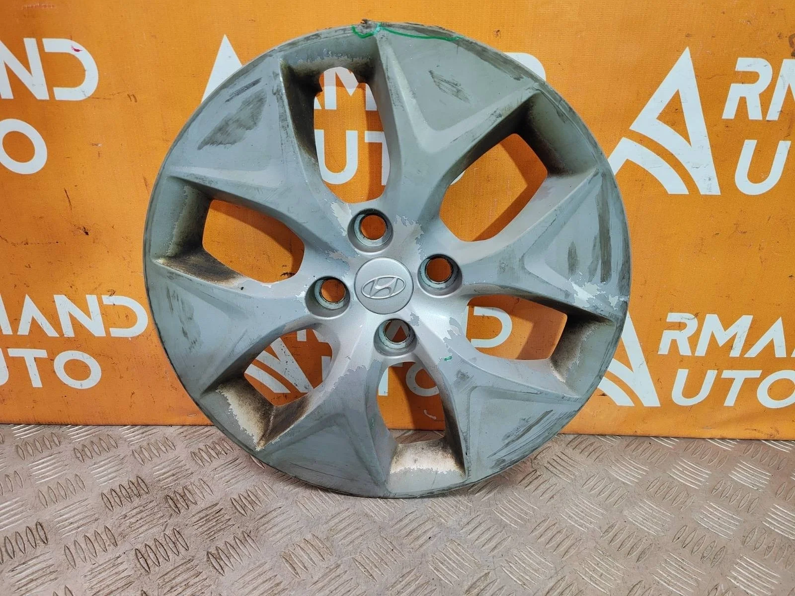 Колпак Hyundai Solaris 1