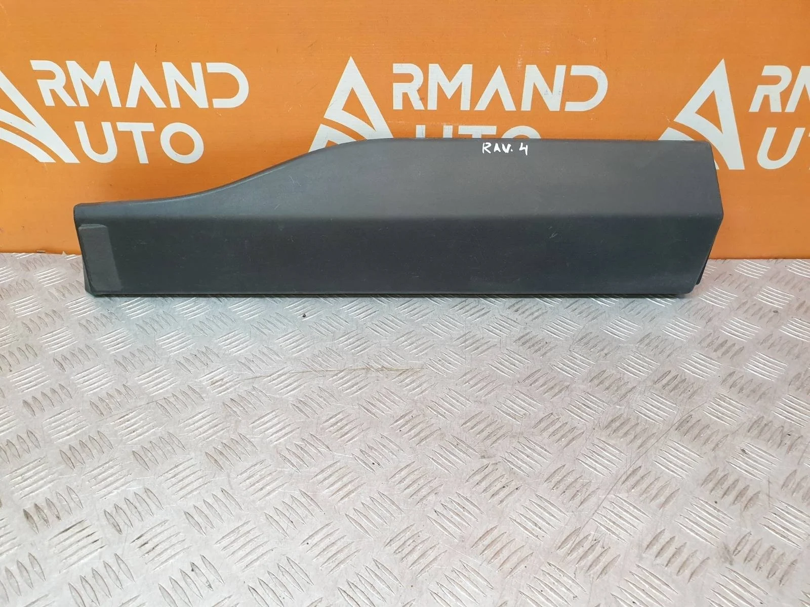 Молдинг двери Toyota RAV4 2018-нв 5 XA50