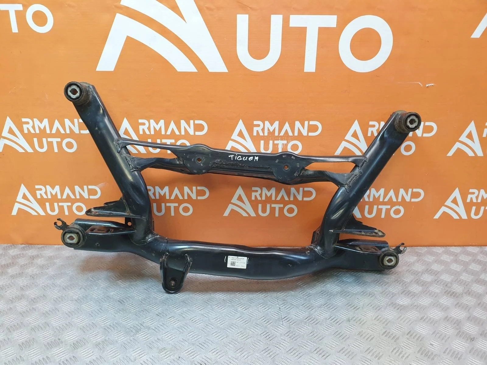 Подрамник Volkswagen Tiguan 2007-2018