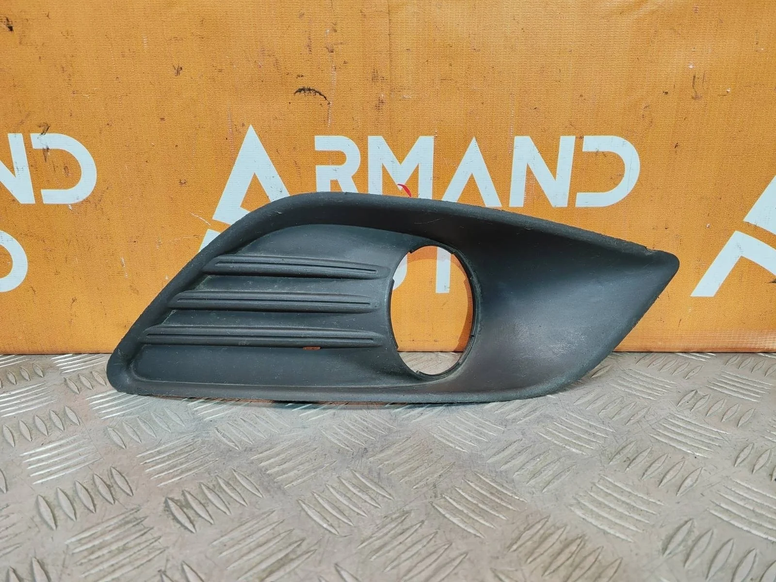 Окантовка птф Ford Focus 2008-2011