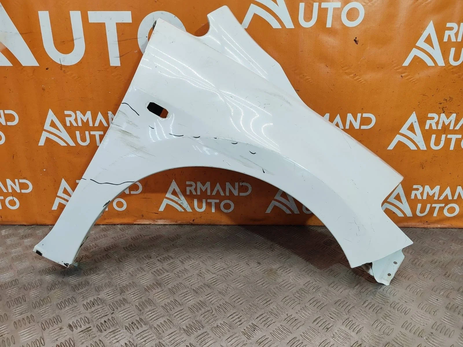 Крыло Nissan Tiida 2004-2013 C11