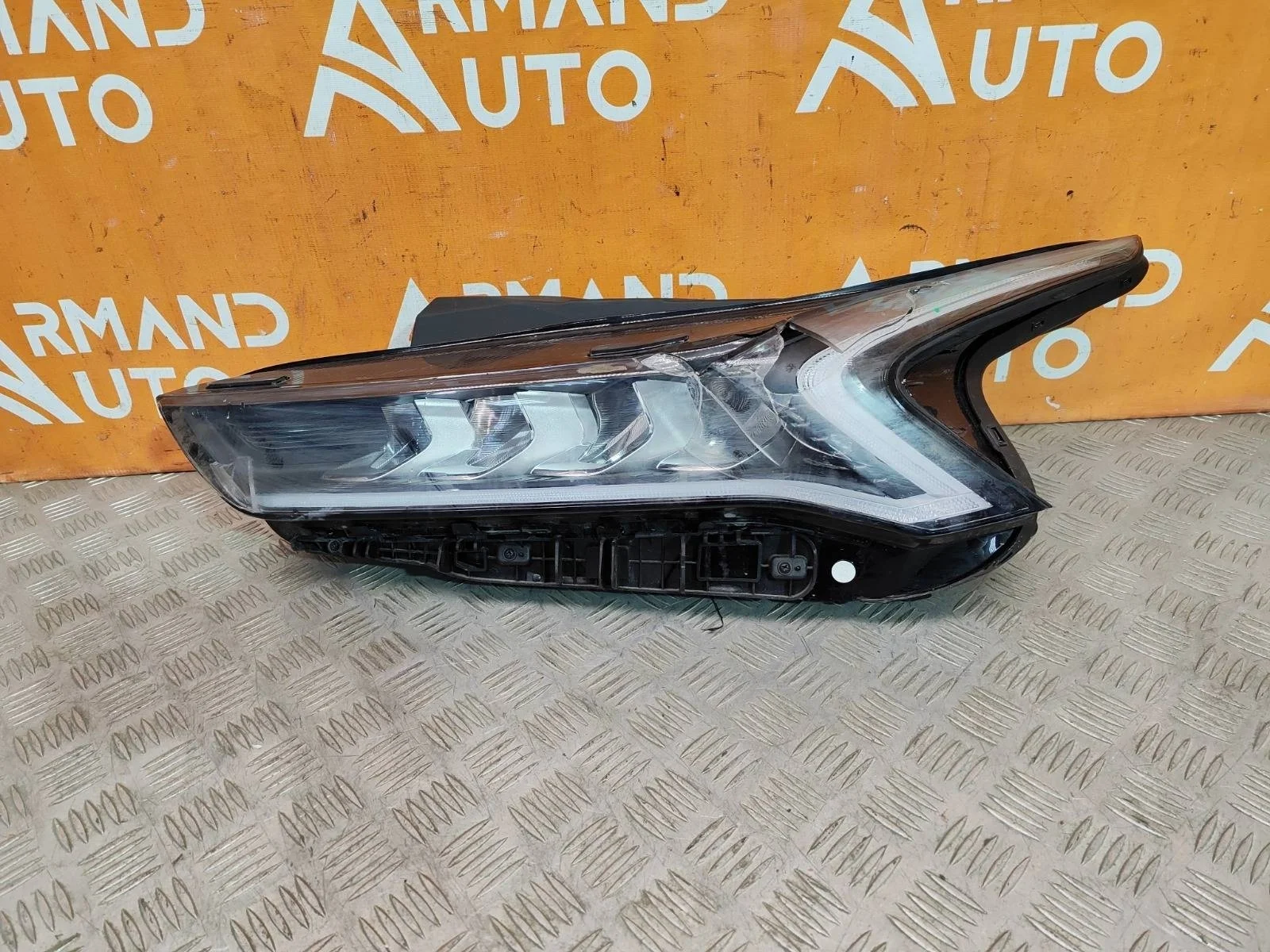 Фара Kia K5 2020-нв 3