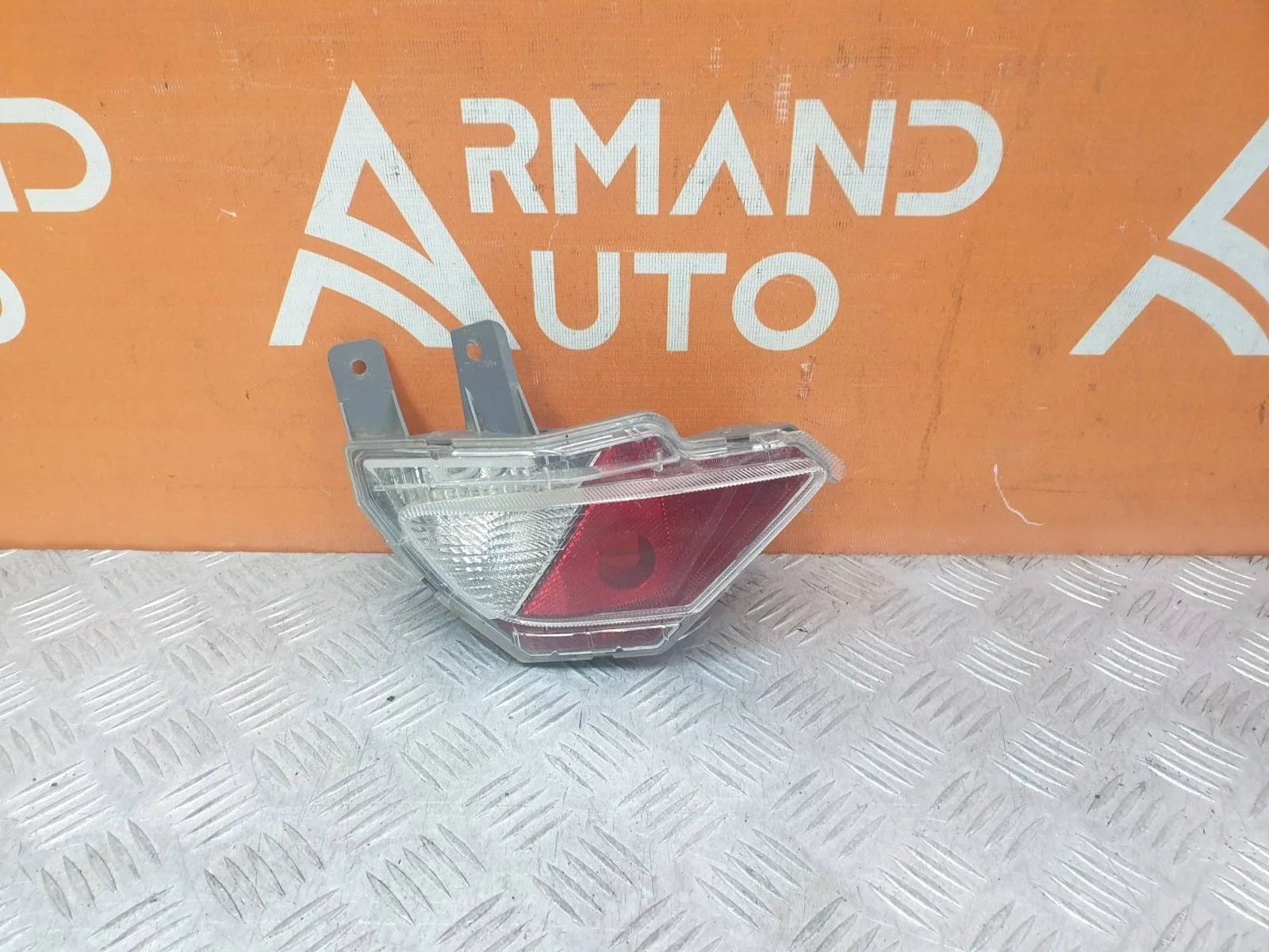 Фонарь противотуманный TOYOTA RAV4 2015-2019 CA40