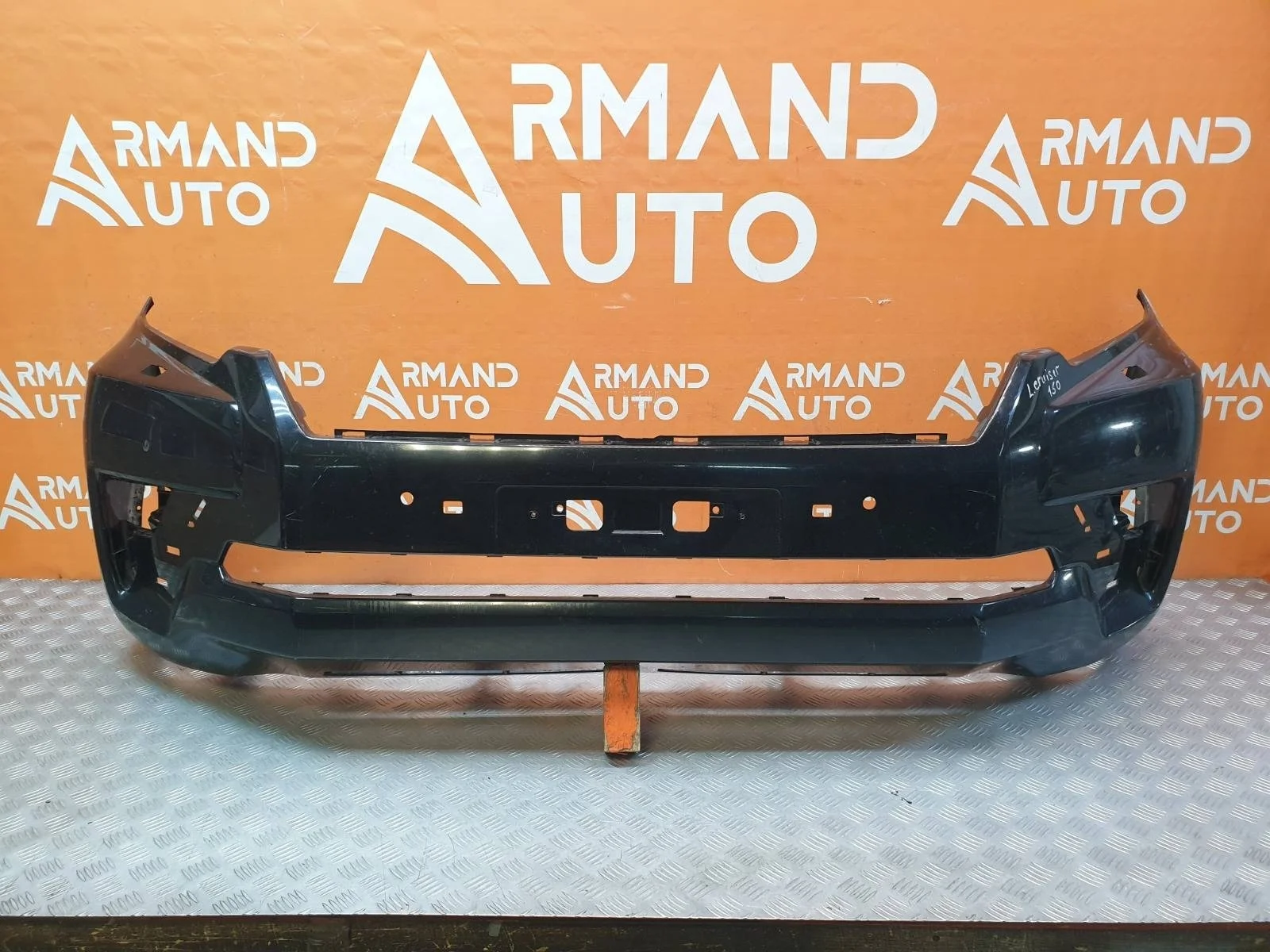 Бампер Toyota Land Cruiser 2020-нв 150