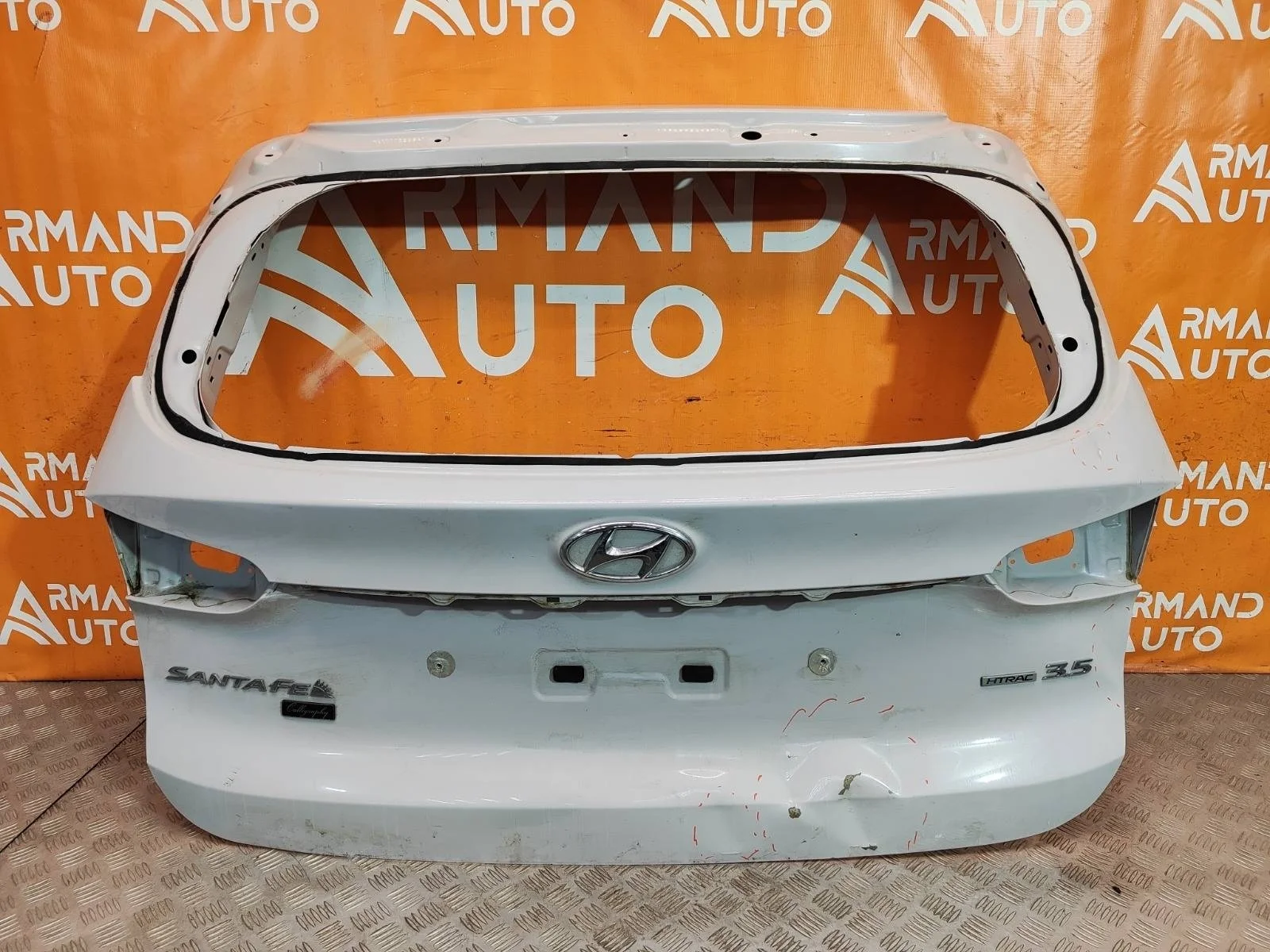 Дверь багажника Hyundai Santa Fe 2018-нв 4 TM
