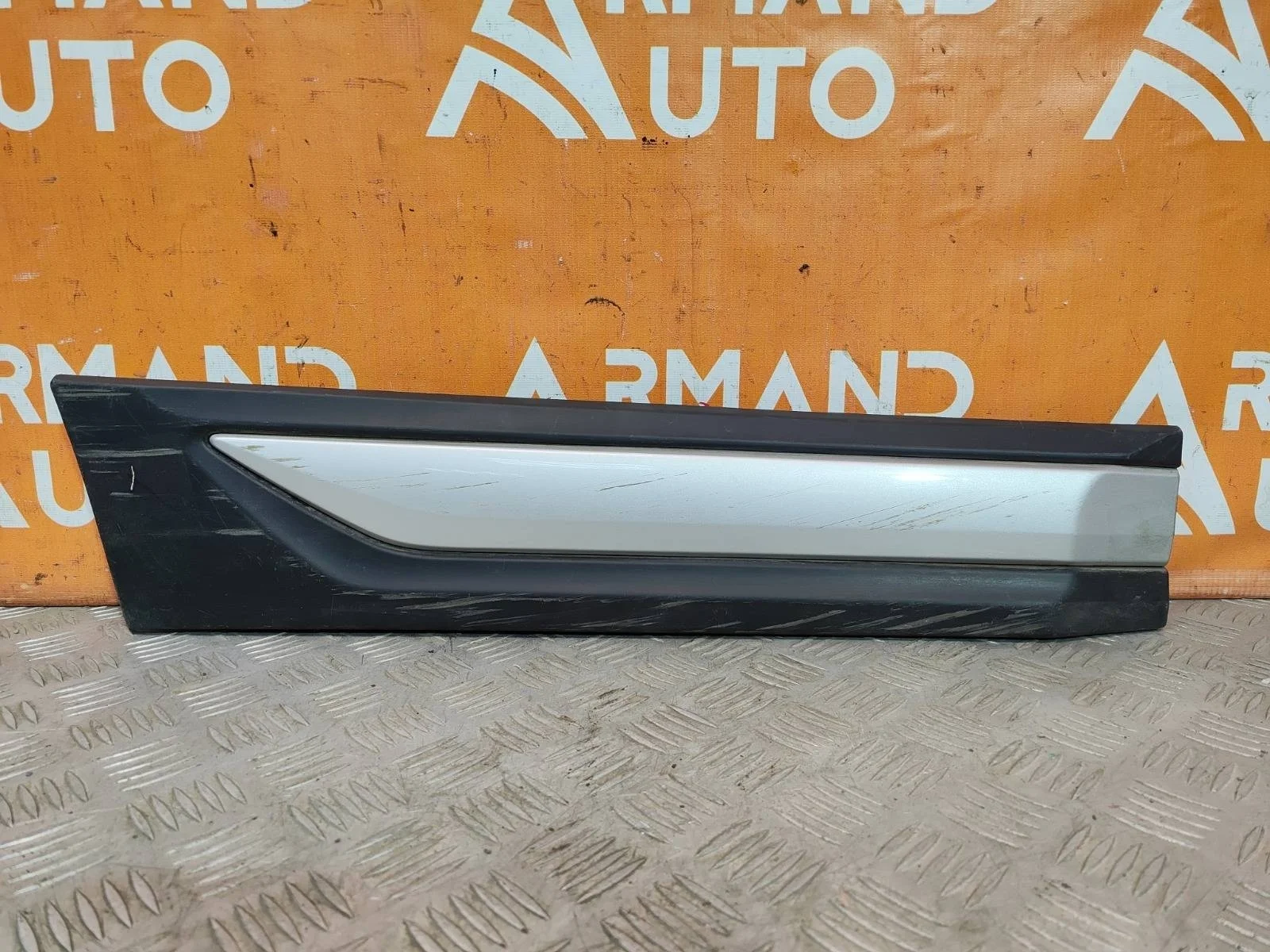Молдинг двери Mitsubishi Outlander 2015-нв 3