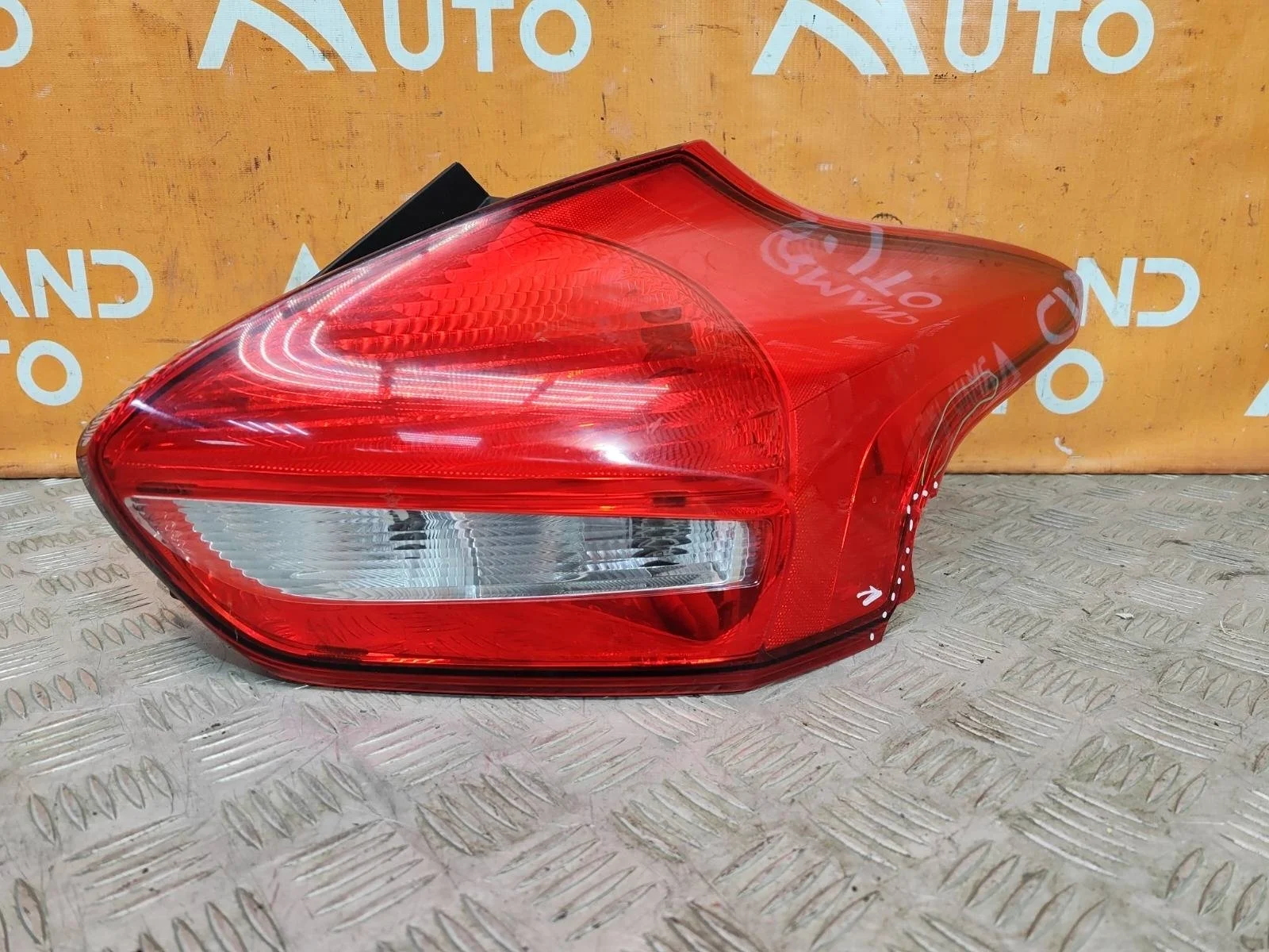 Фонарь Ford Focus 2014-2019 3