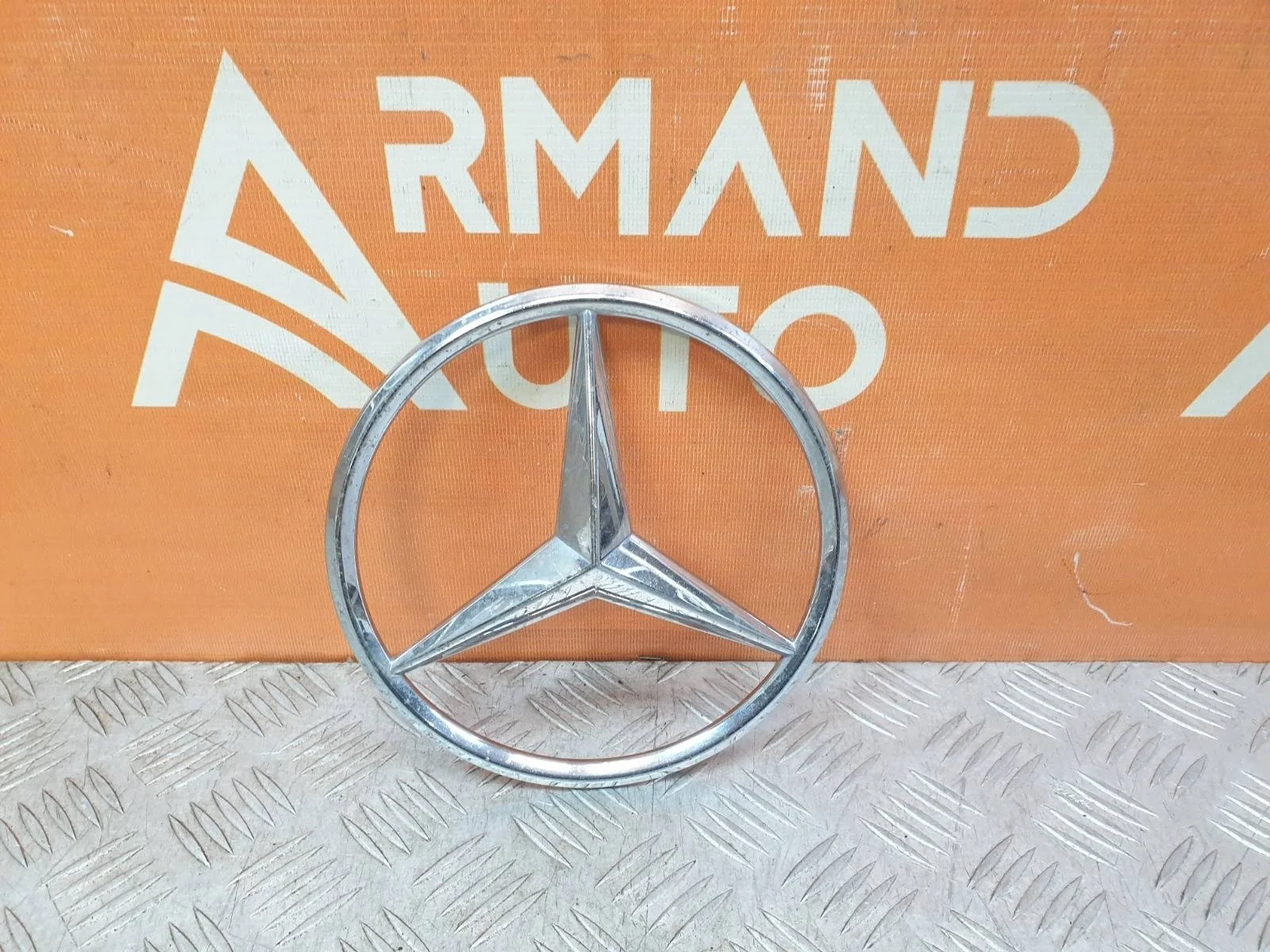 Эмблема Mercedes -Class 2014-2018 W205