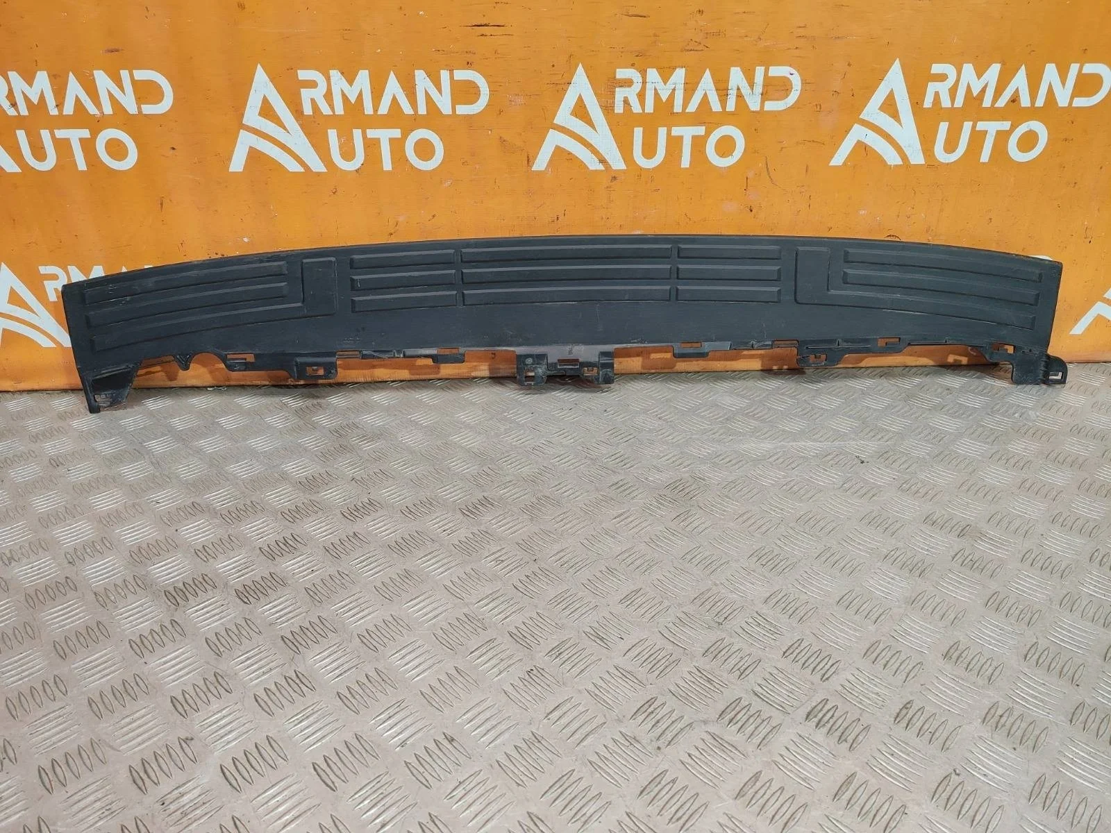 Накладка бампера верхняя Toyota Land Cruiser Prado 2009-нв 150