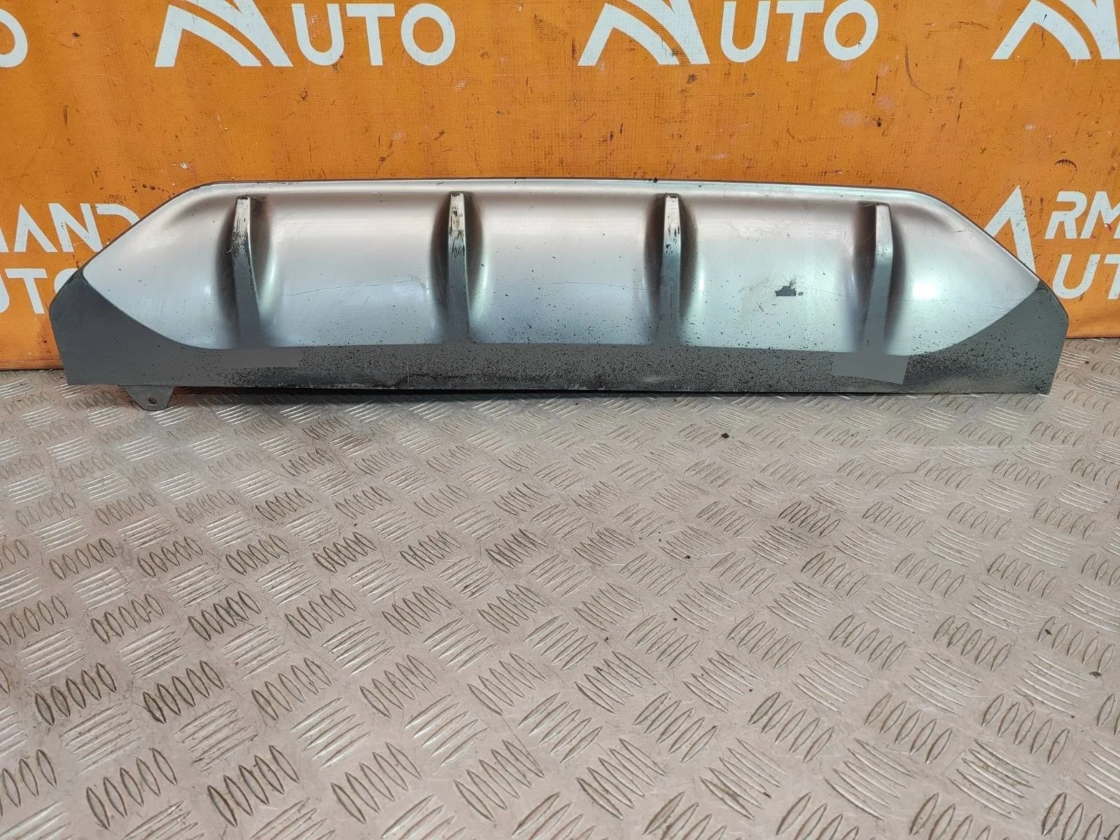Накладка юбки бампера KIA K5 2020-нв 3