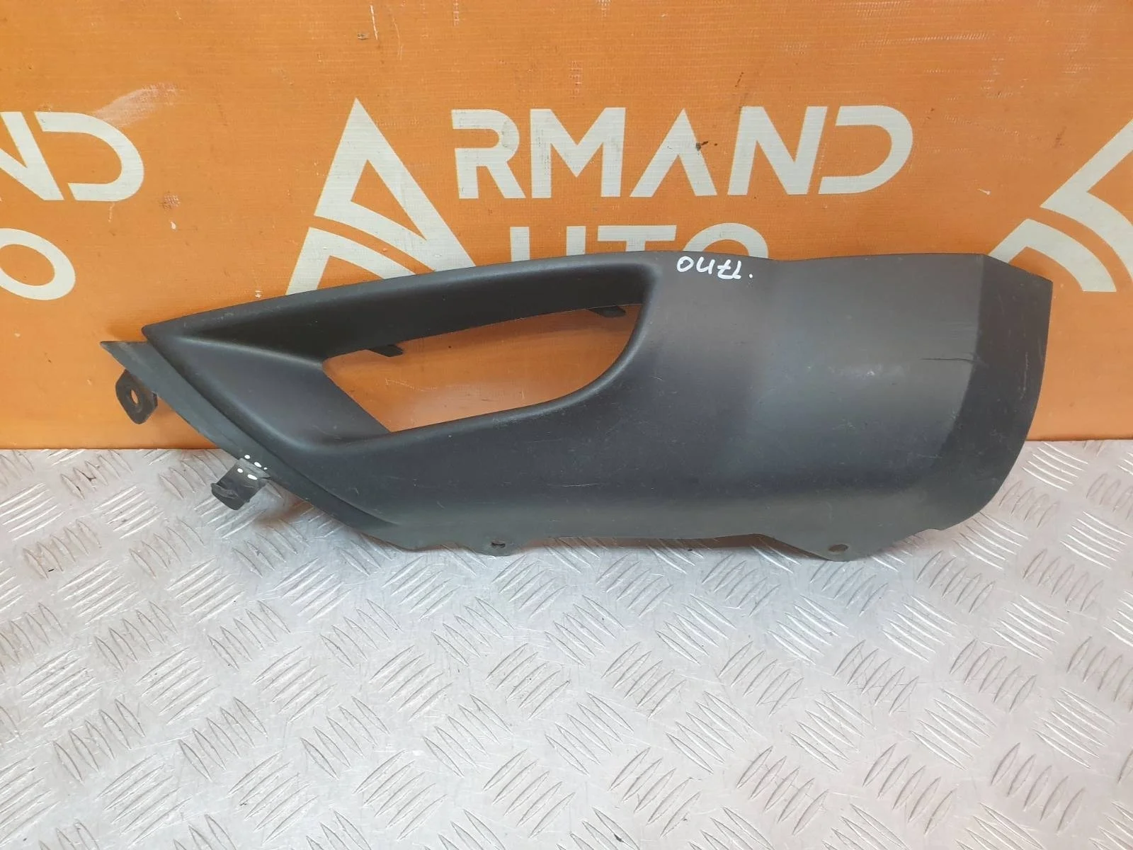 Накладка бампера Mitsubishi Outlander 2005-2009 XL