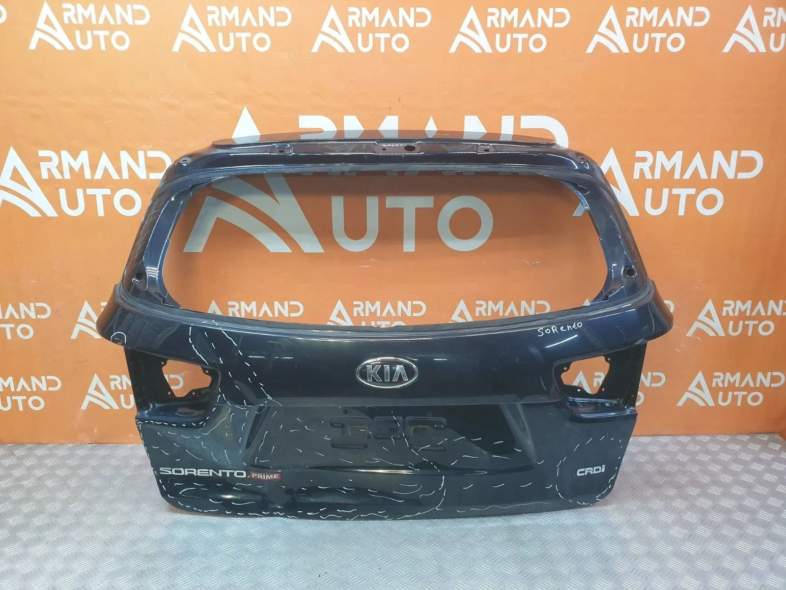 Дверь багажника Kia Sorento 2014-2020 3 Prime UM
