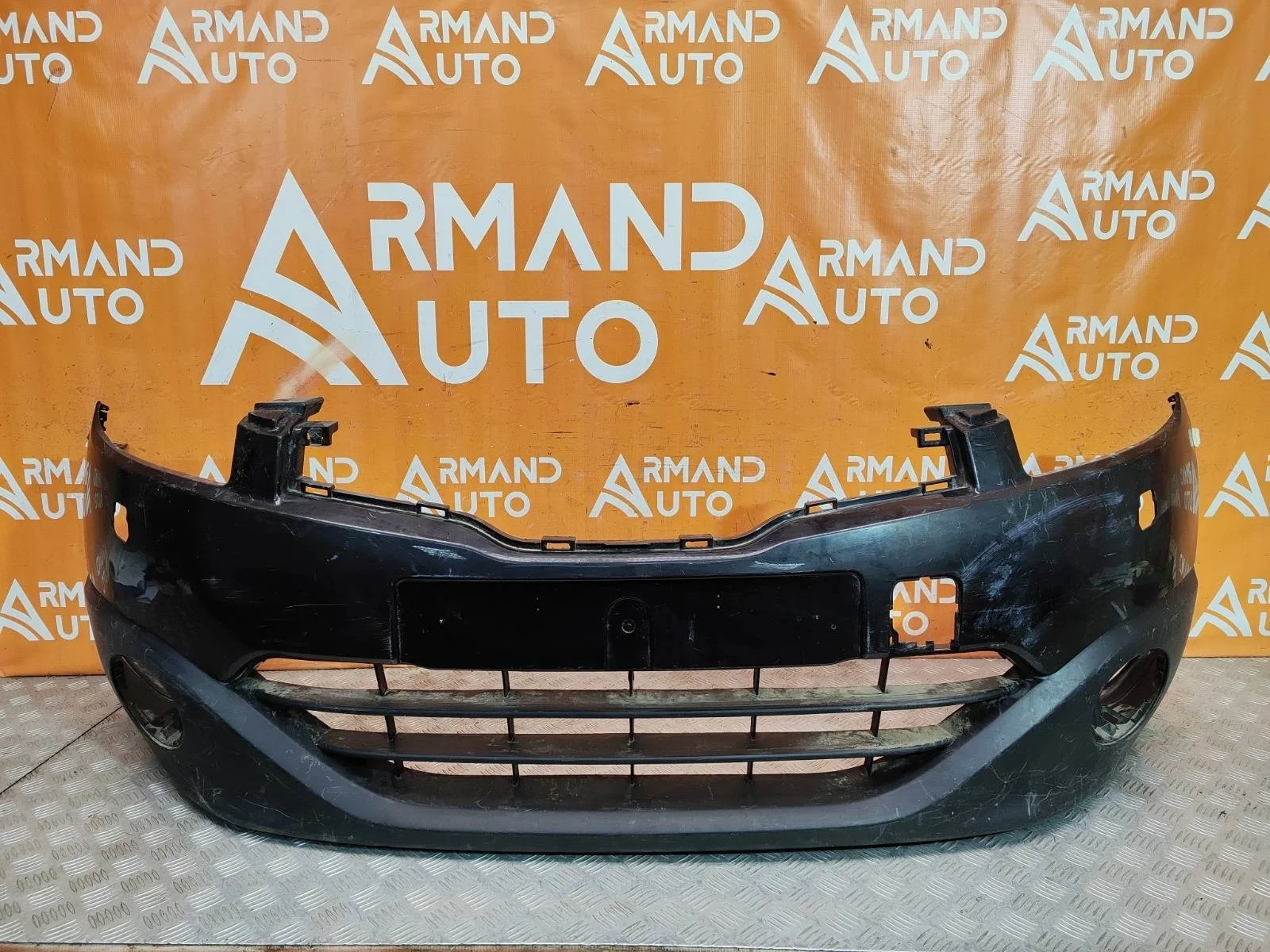 Бампер NISSAN Qashqai 2010-2013 j10