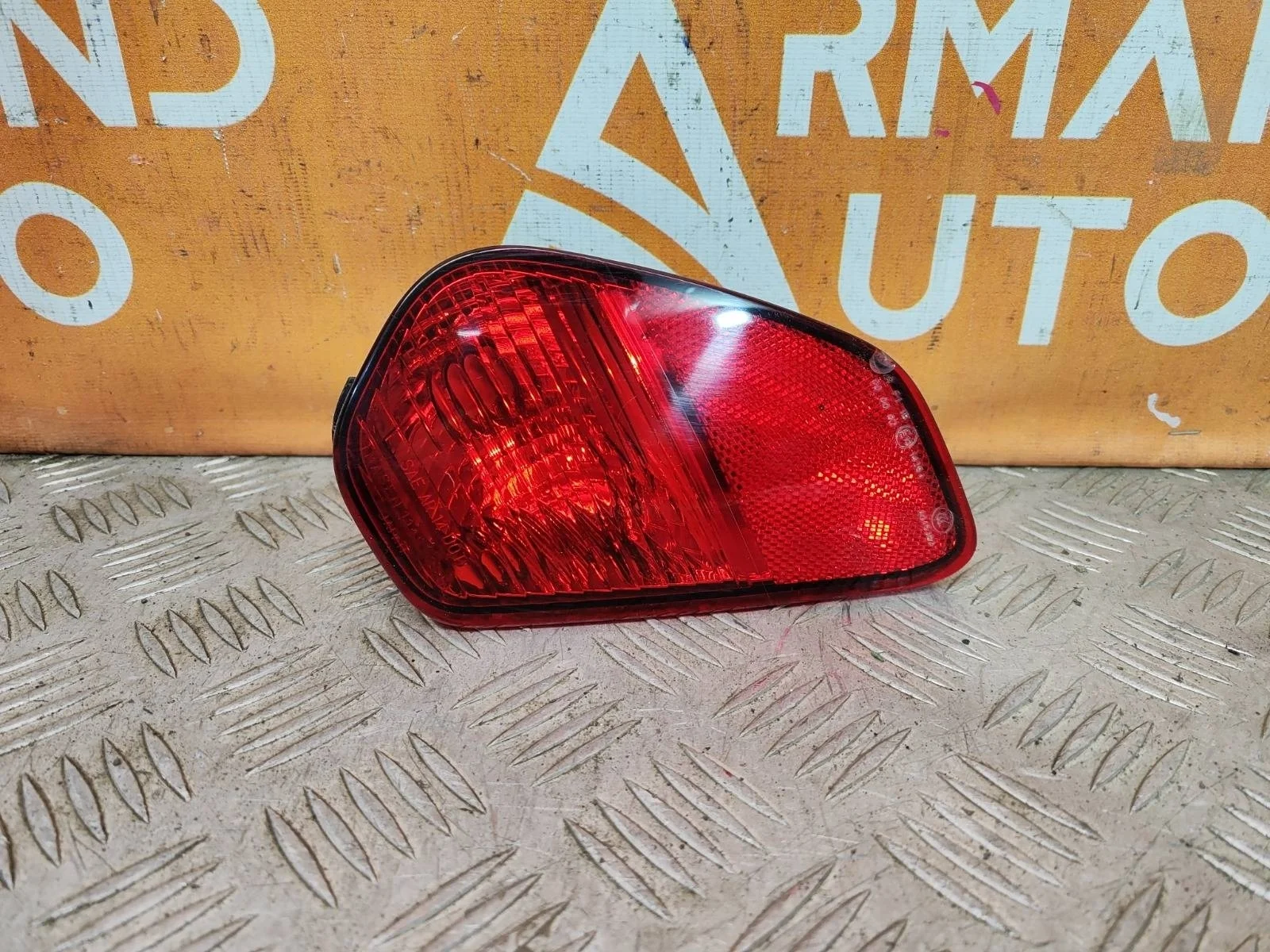 Фонарь противотуманный Mitsubishi Outlander 2015-нв 3