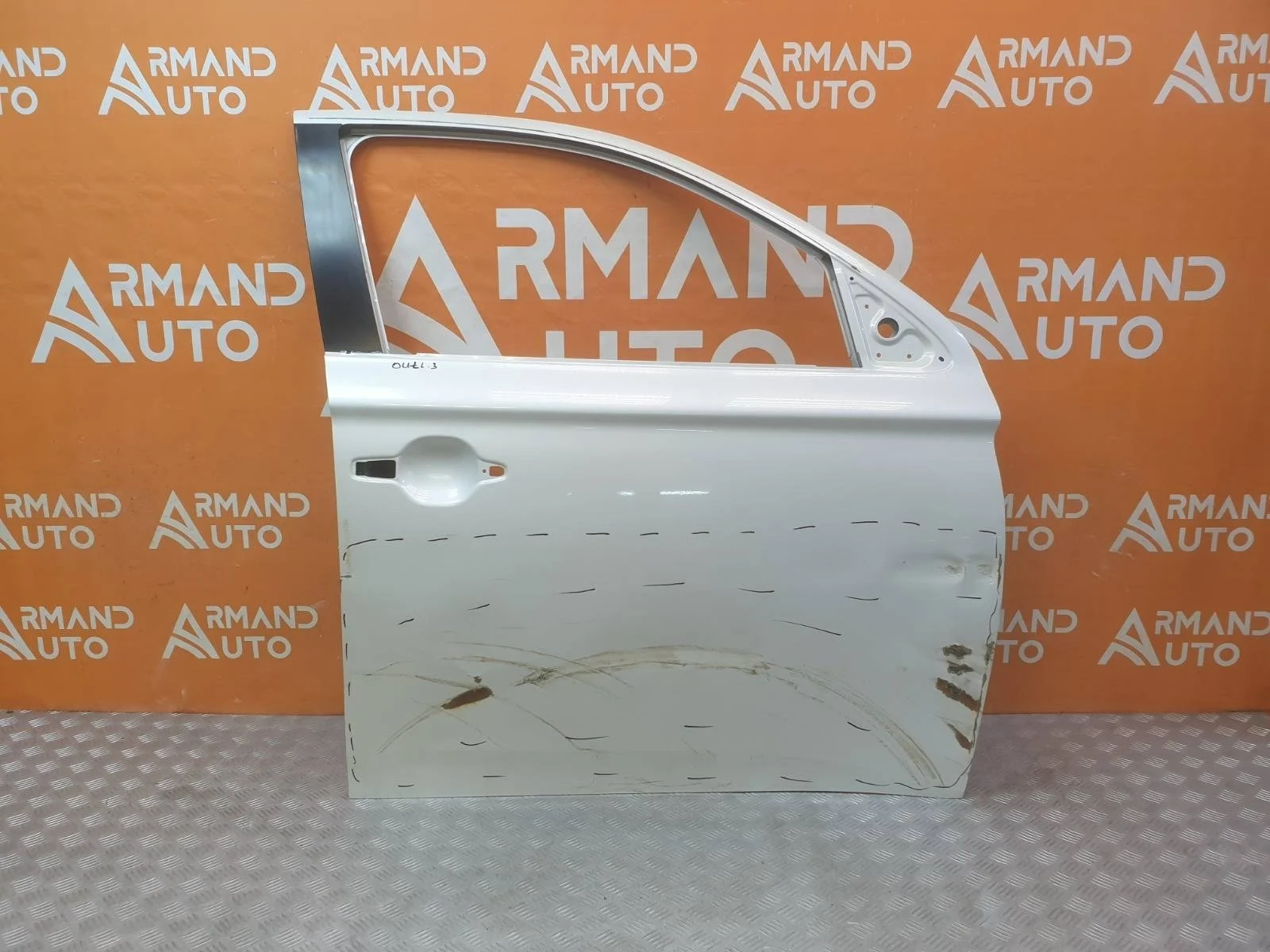 Дверь Mitsubishi Outlander 2012-2015 3