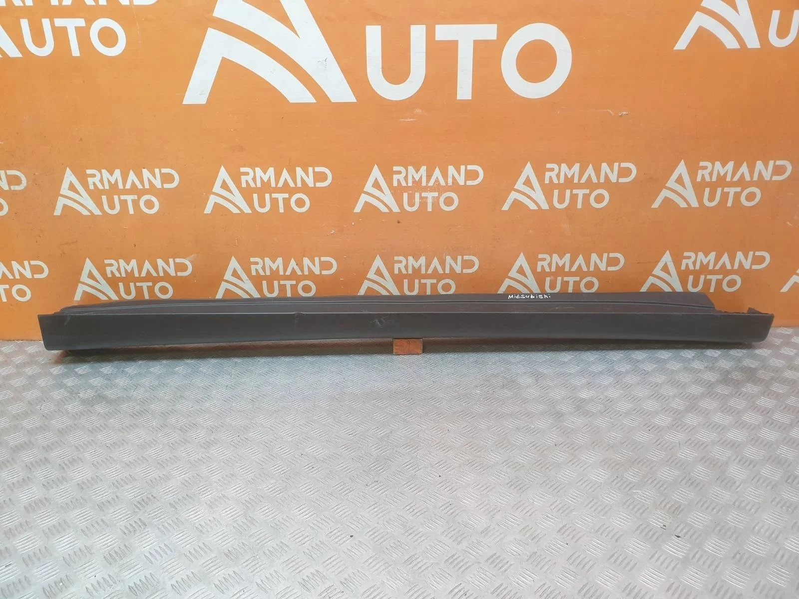 Накладка порога Mitsubishi Outlander 2012-нв 3