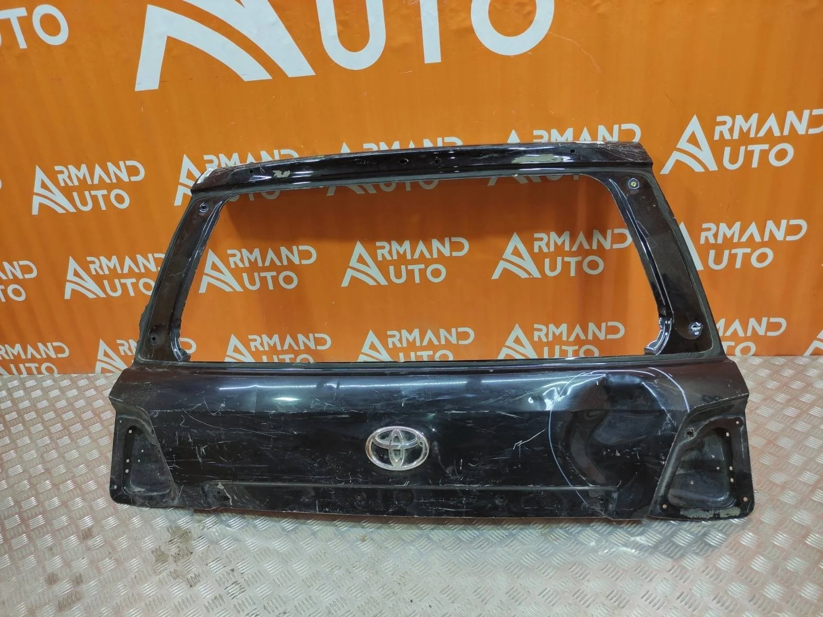 Дверь багажника Toyota Land Cruiser 2007-2015