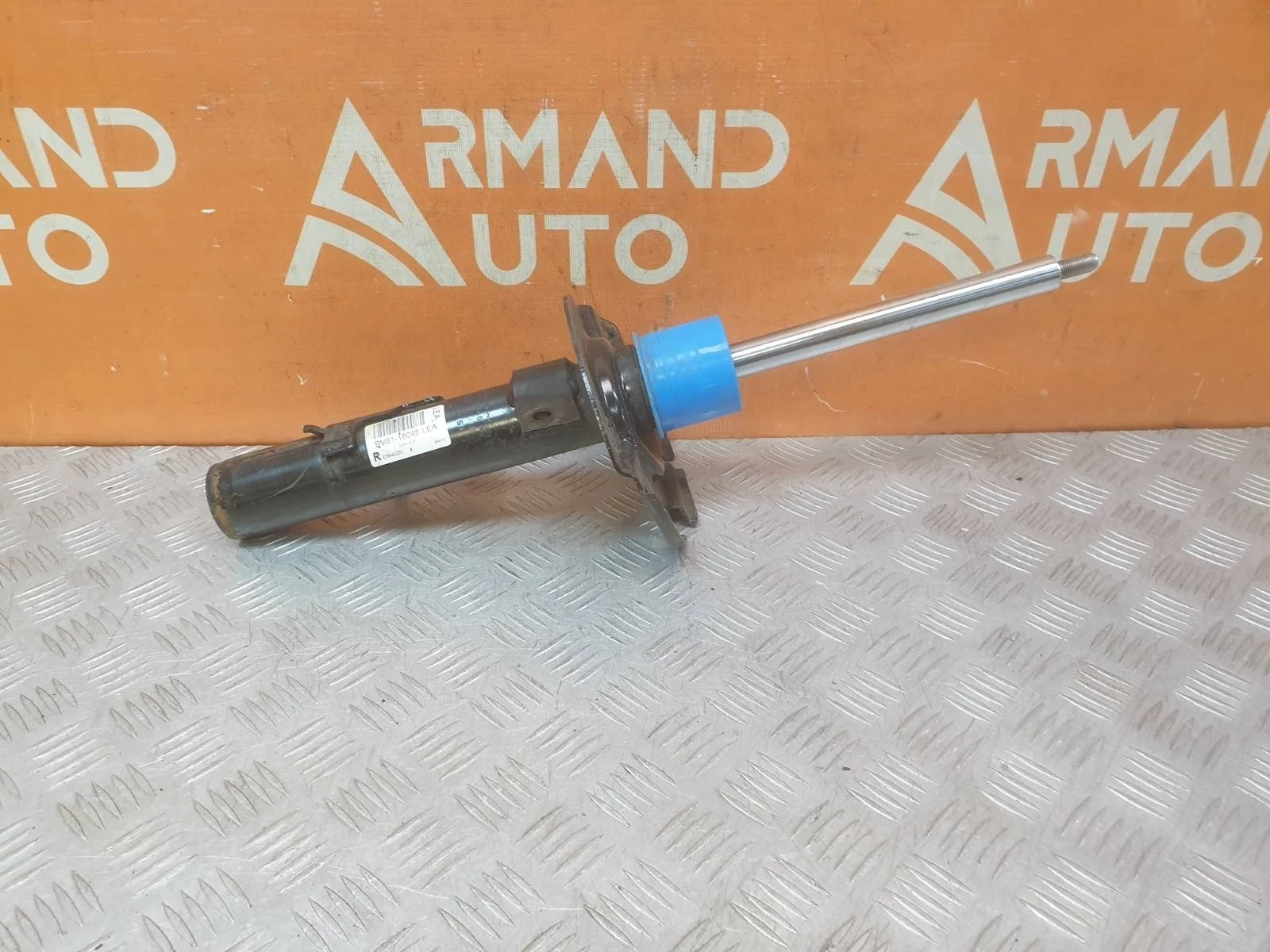 Стойка амортизатора Ford Focus 2011-2019 3