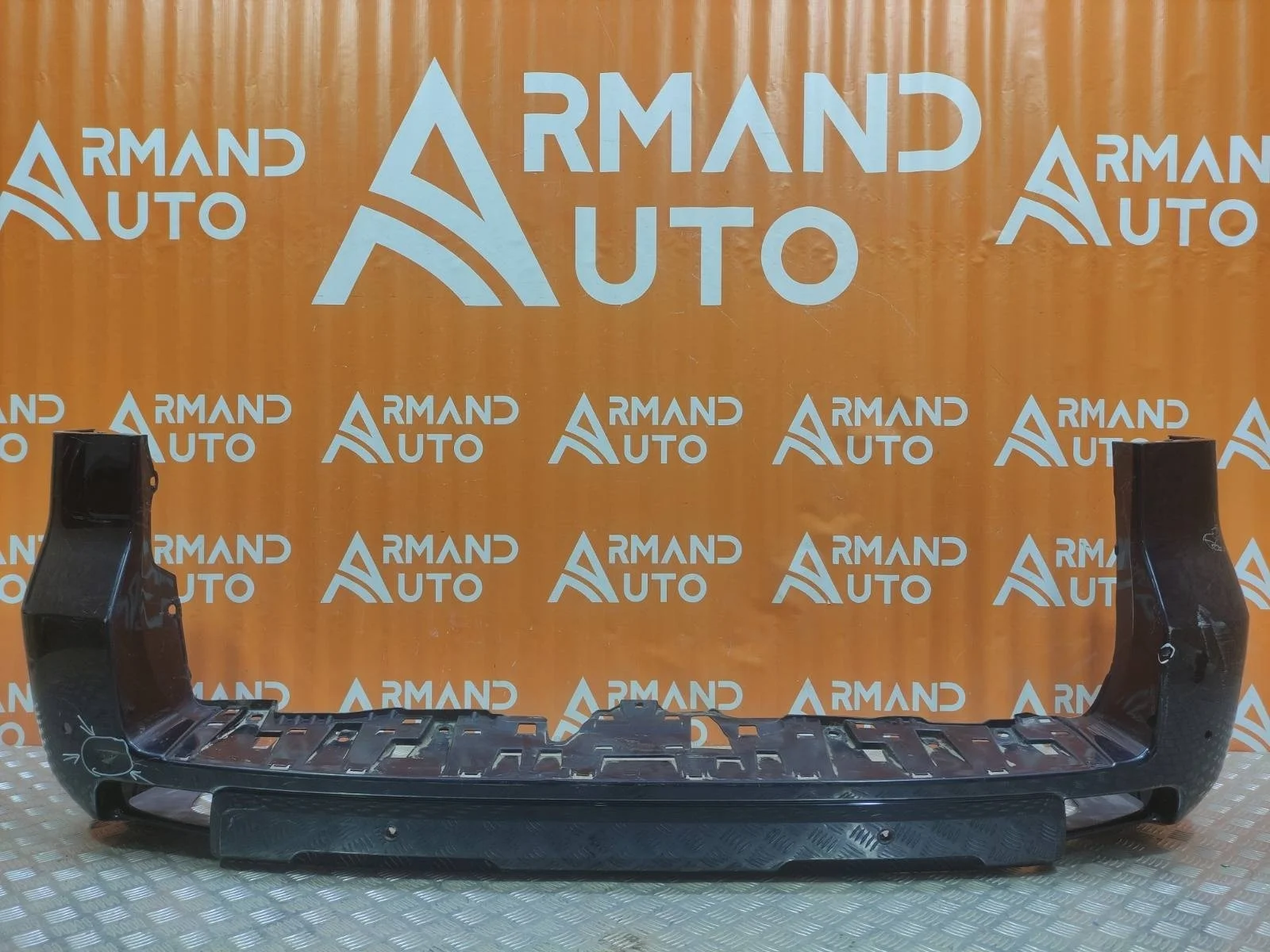 Бампер Toyota Land Cruiser Prado 2017-нв 150