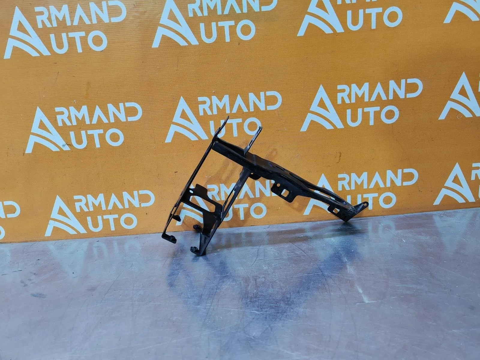 Кронштейн фары BMW 3 series 2011-2020 F30 F31
