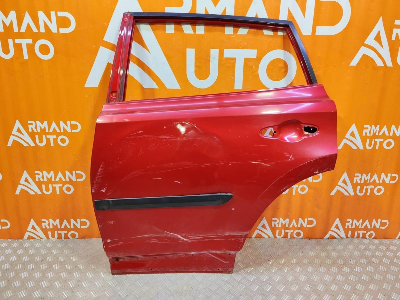 Дверь Toyota RAV4 2012-2019 CA40