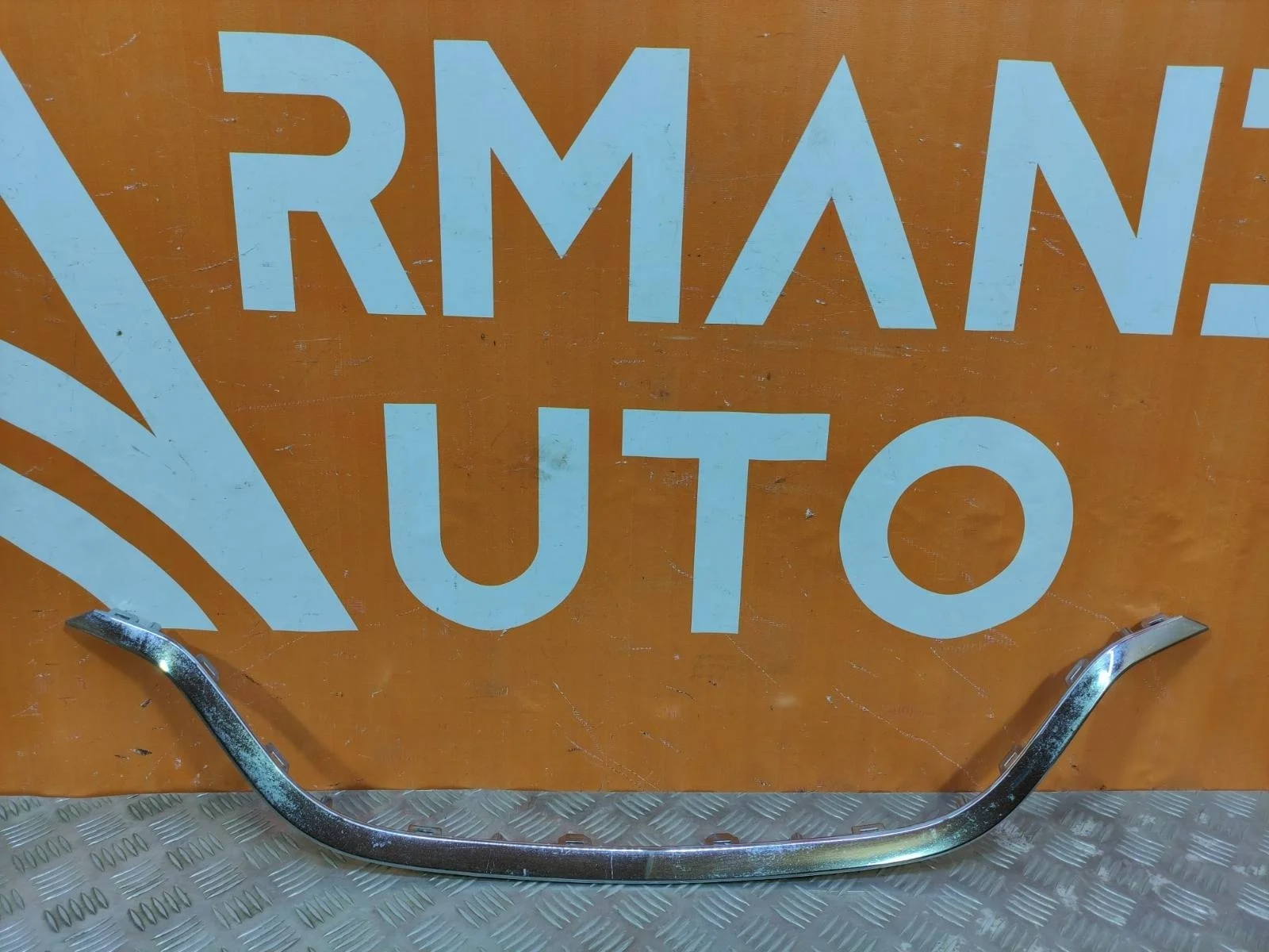 Накладка решетки радиатора Renault Arkana 2019-нв