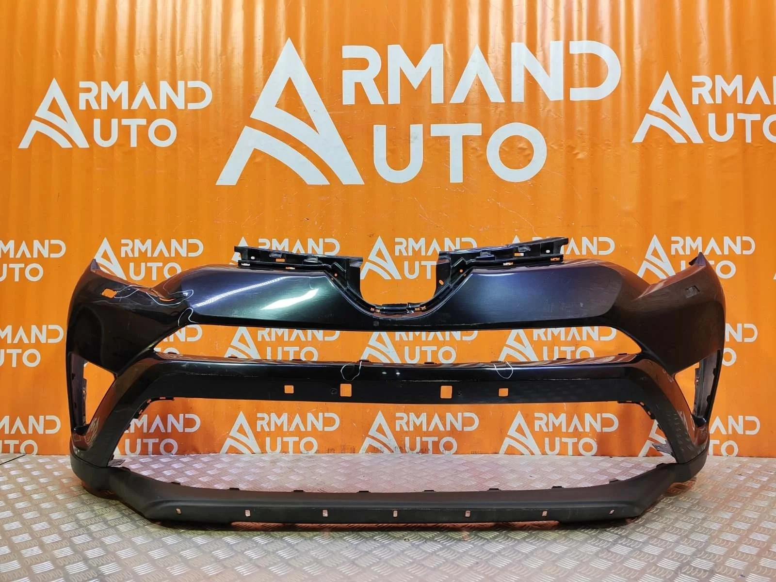 Бампер Toyota RAV4 2015-2019 CA40