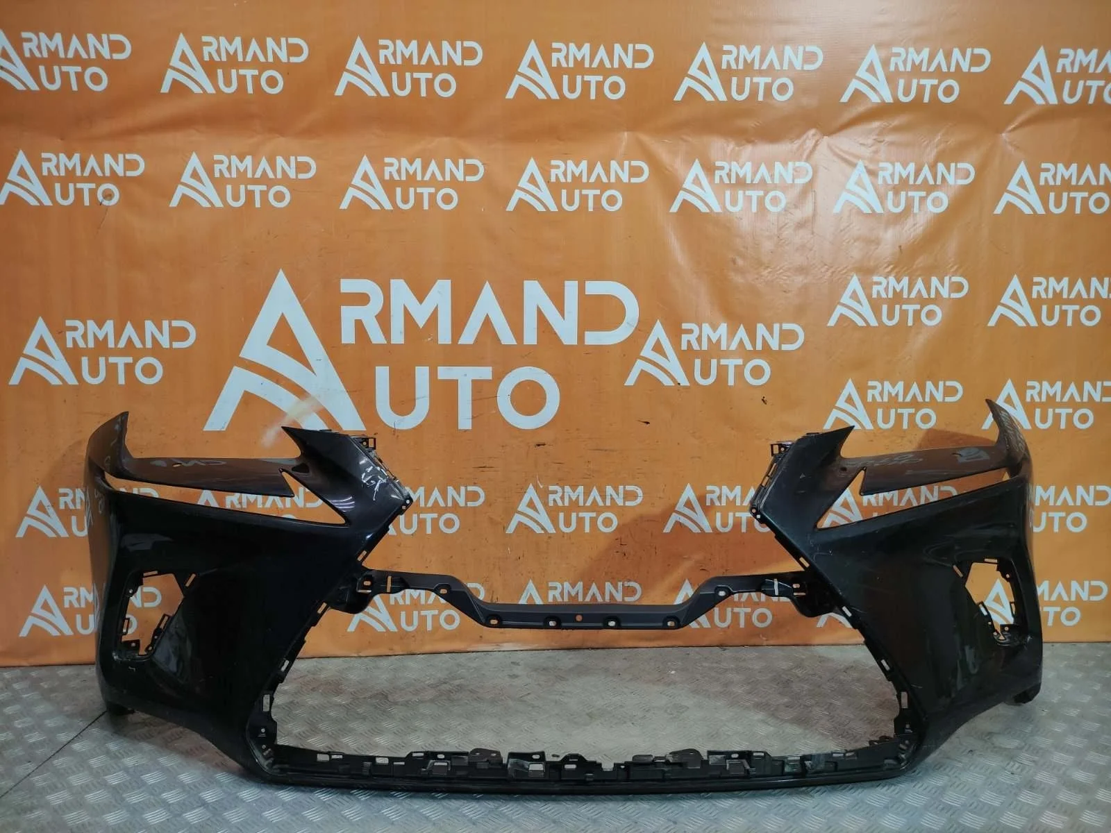 Бампер Lexus NX 2017-2021