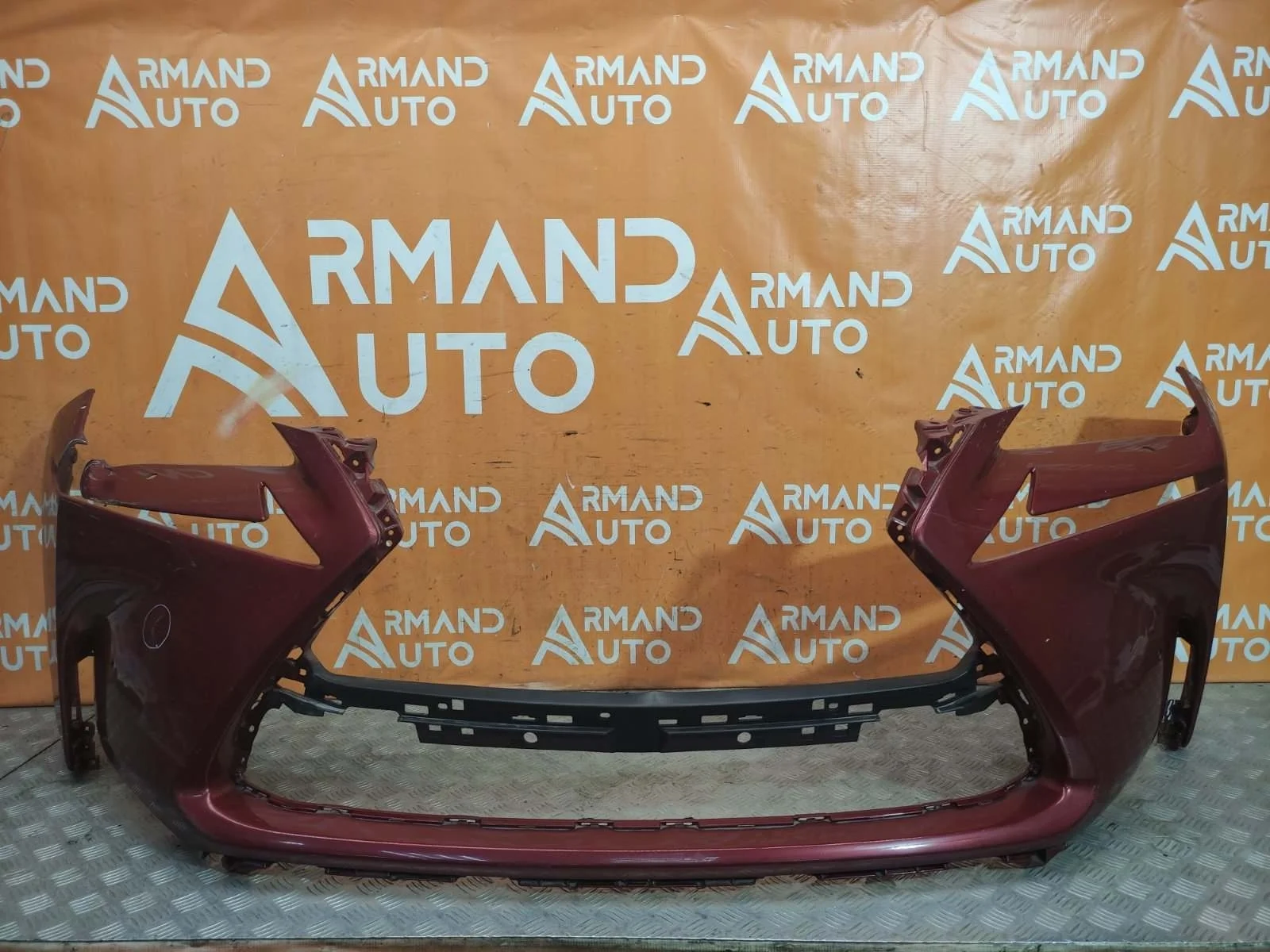 Бампер Lexus NX 2014-2017