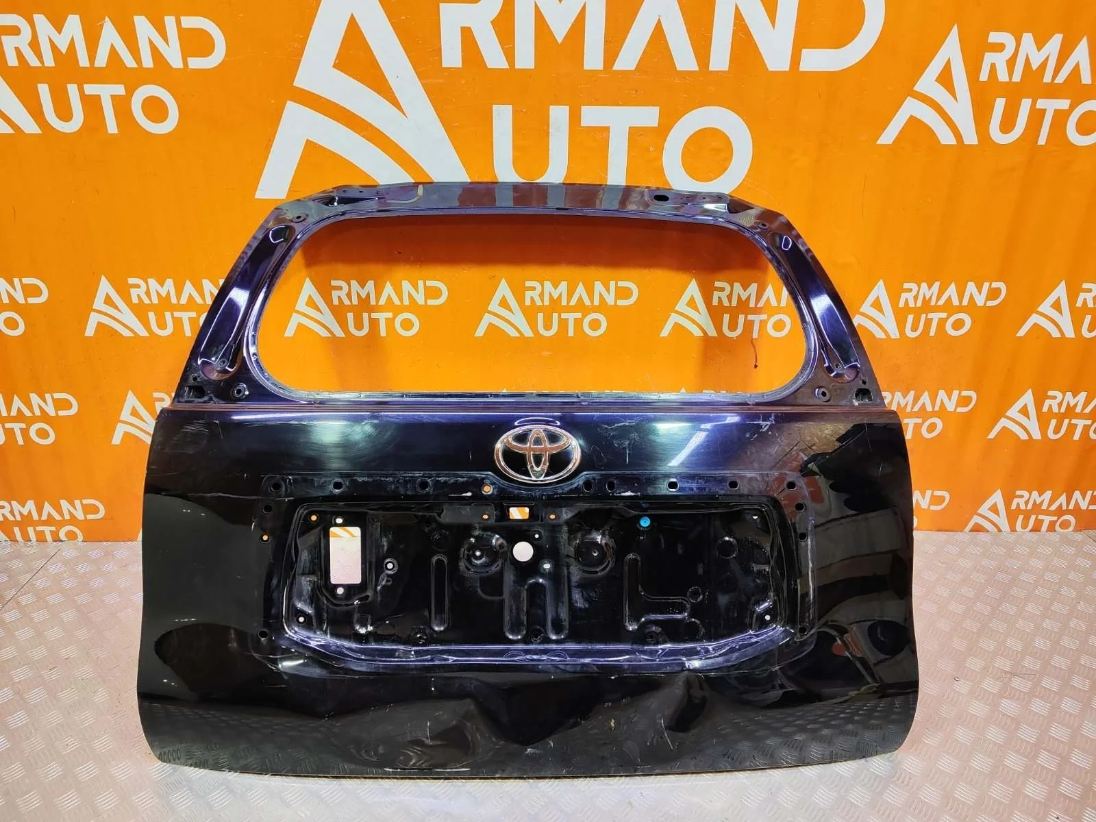 Дверь багажника Toyota Land Cruiser Prado 2017-нв 150