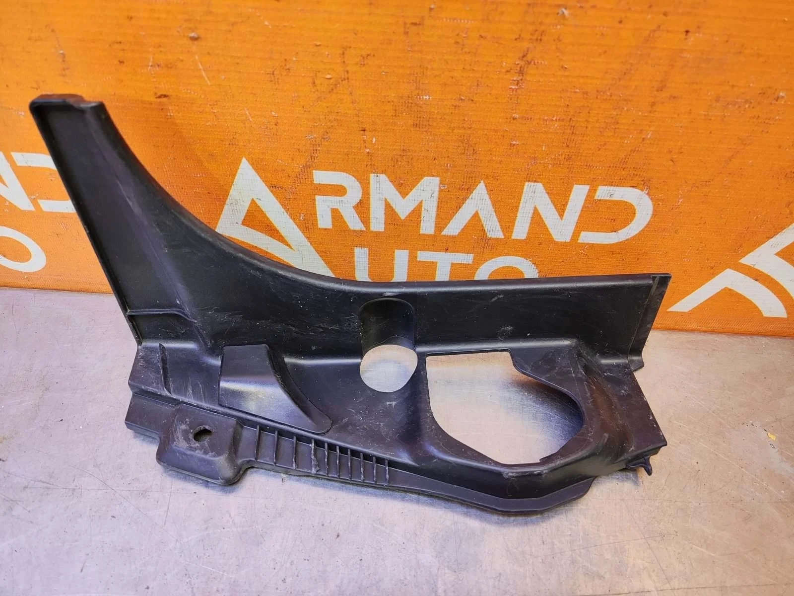 Обшивка багажника Toyota Land Cruiser 2007-2021