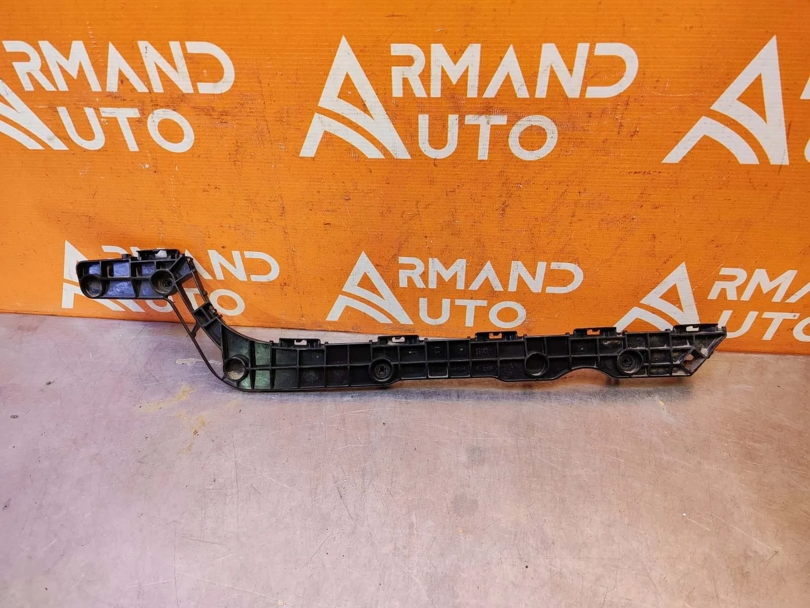 Кронштейн бампера Toyota Land Cruiser 2007-2021