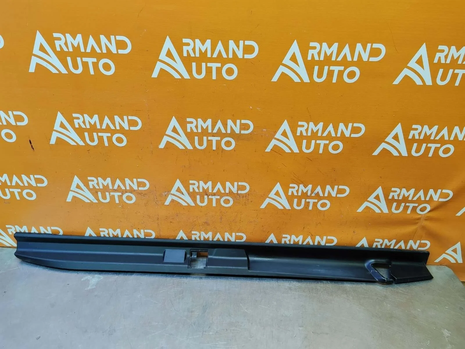 Накладка бампер верхняя Toyota Land Cruiser Prado 2009-нв 150