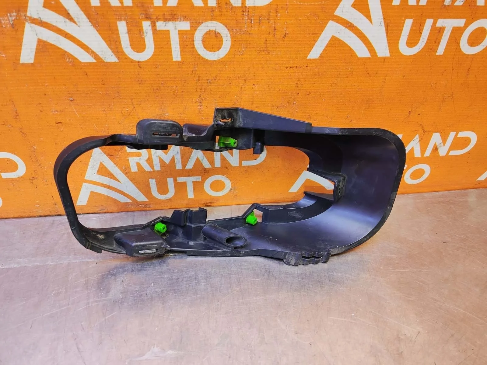 Кронштейн птф Land Rover Discovery Sport 2014-2019 L550