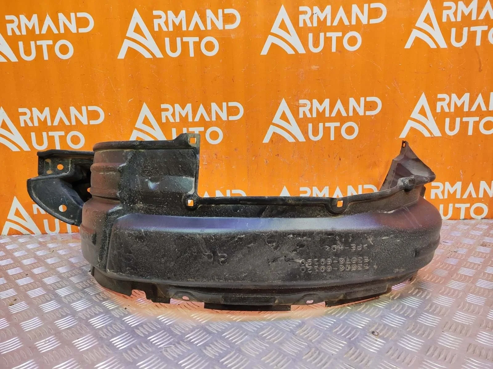 Подкрылок Toyota Land Cruiser Prado 2017-нв 150