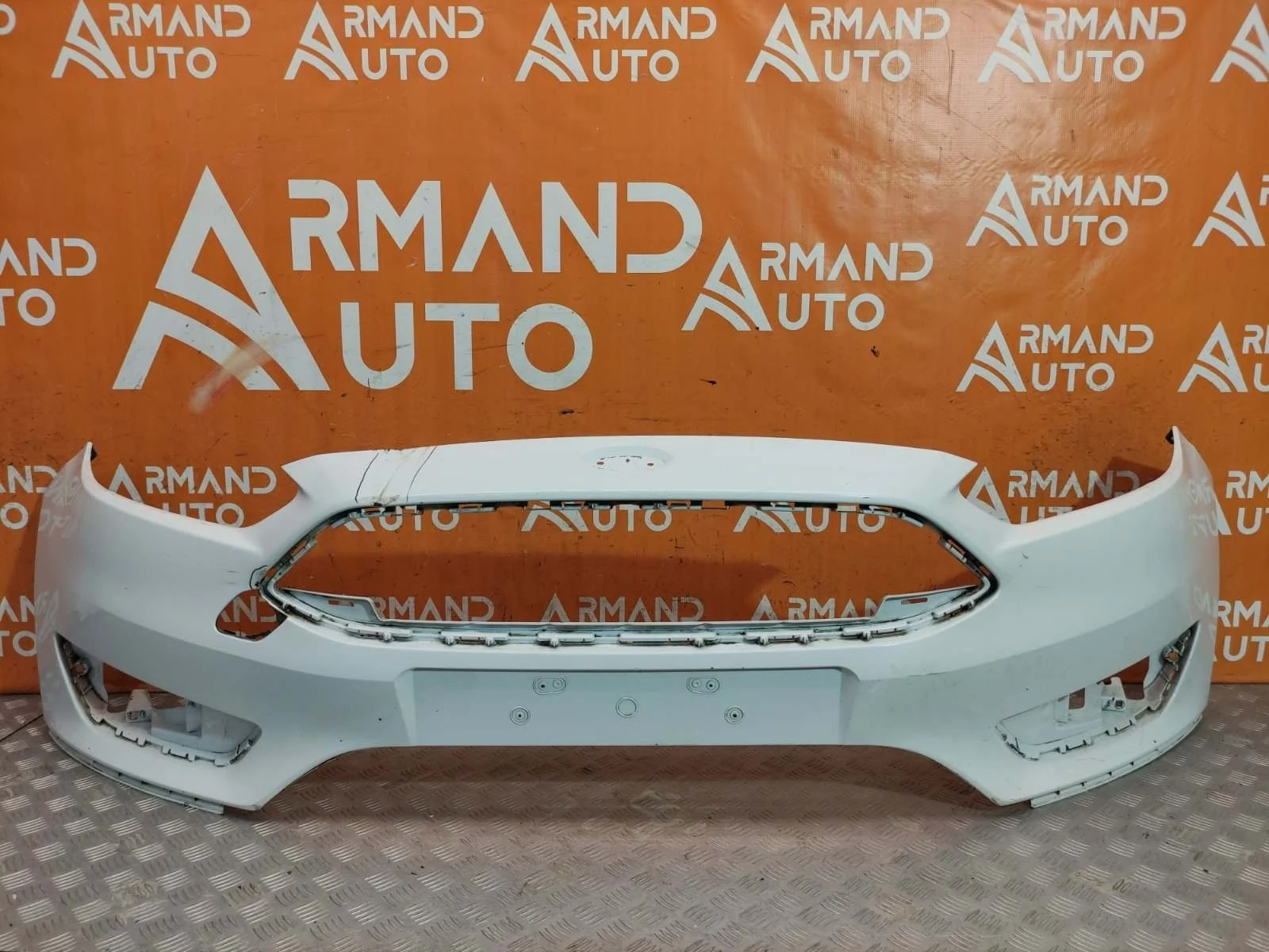 Бампер Ford Focus 2014-2019 3
