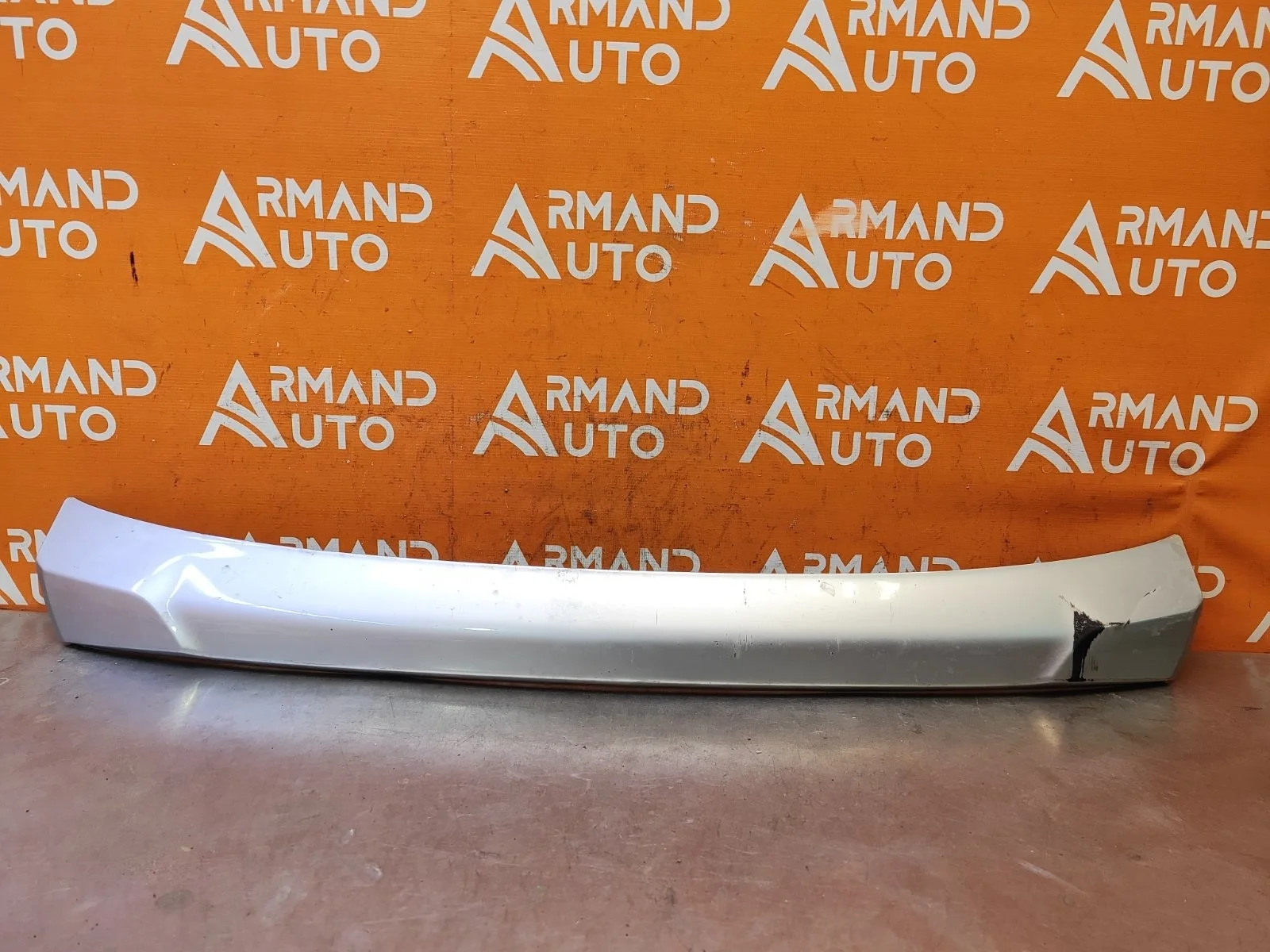 Накладка бампера нижняя Mitsubishi Outlander 2015-2018 3