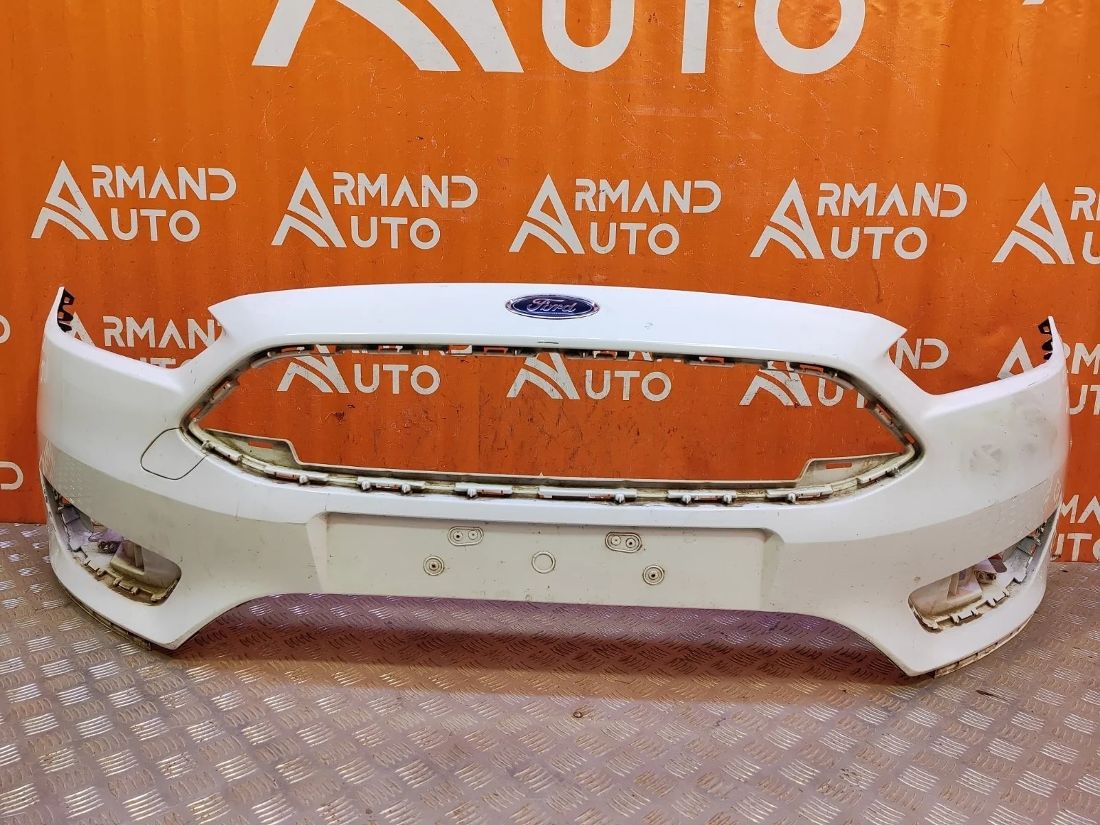 Бампер Ford Focus 2014-2019 3