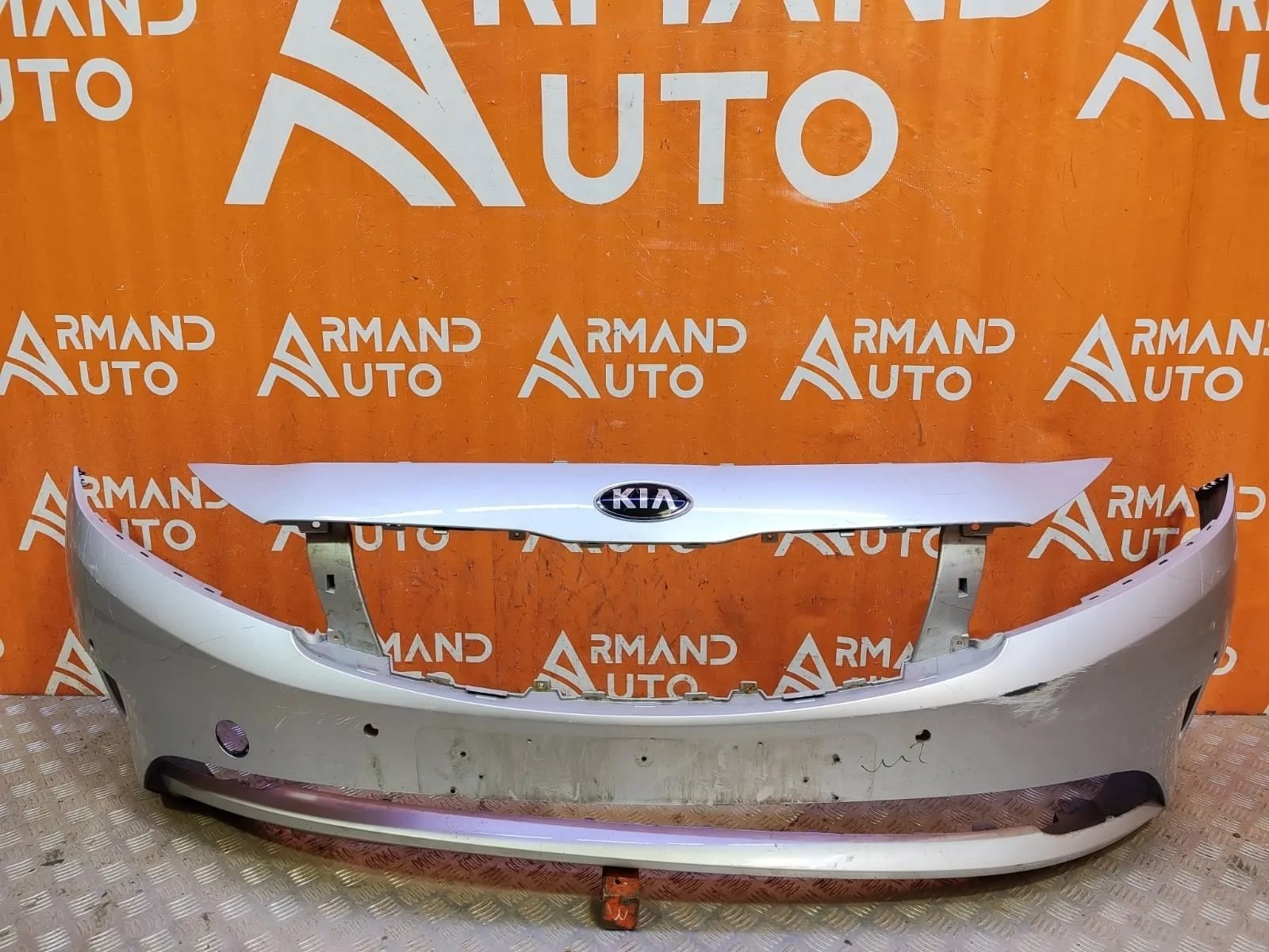 Бампер Kia Cerato 2016-2019 3