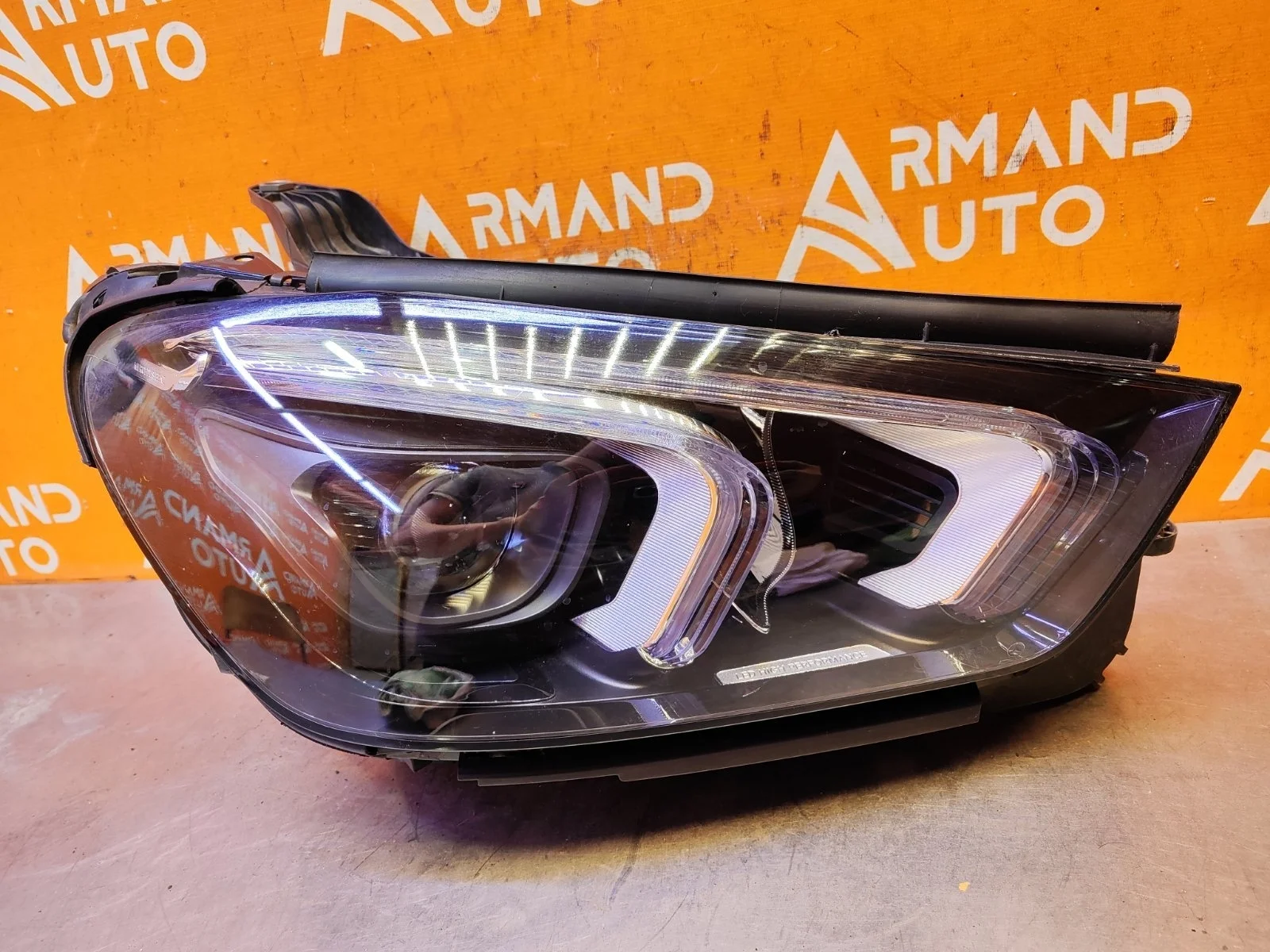 Фара Mercedes GLE-Class 2018-нв V167