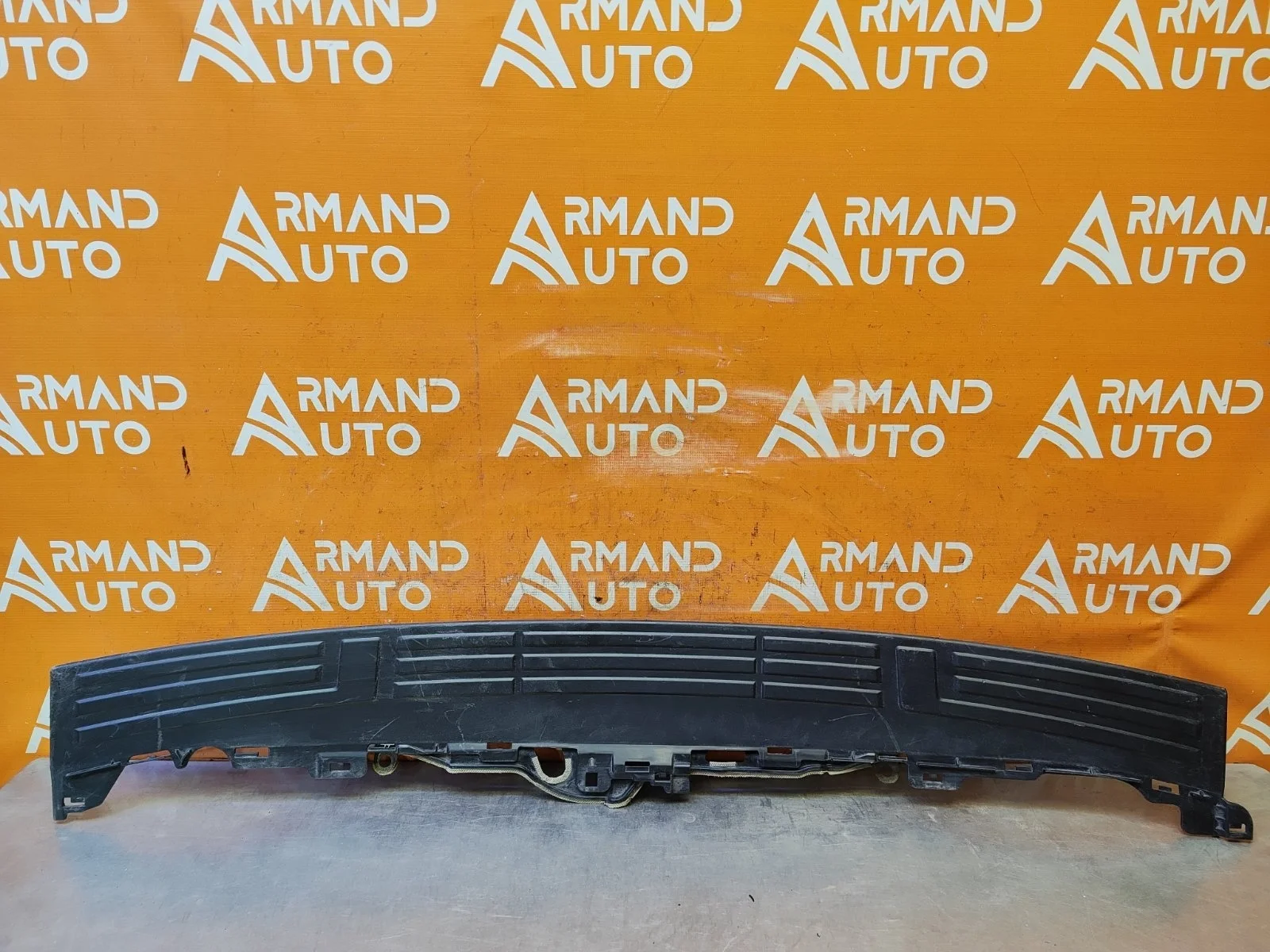 Накладка бампера верхняя Toyota Land Cruiser Prado 2009-нв 150