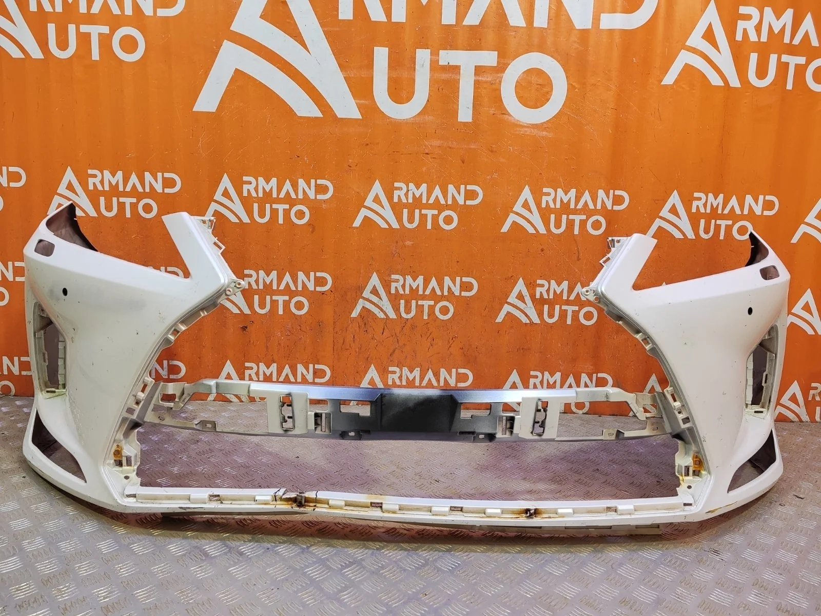 Бампер Lexus RX 2019-нв 4